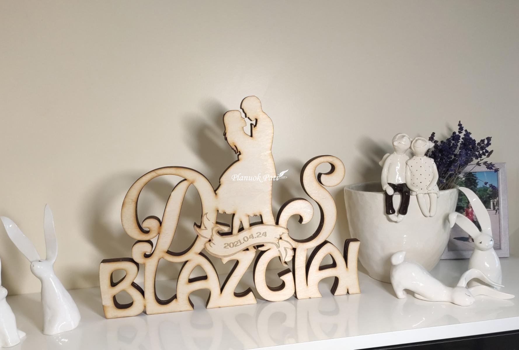 Pastatomas užrašas