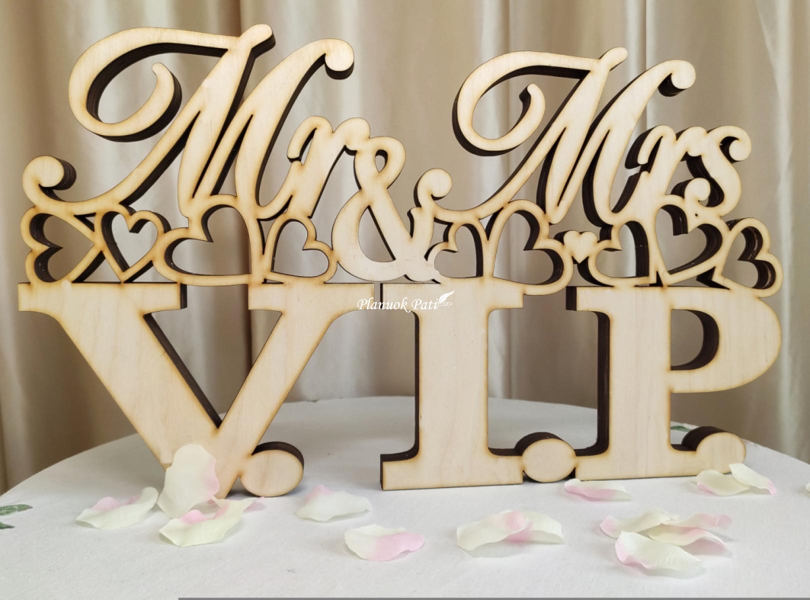 Pastatomas užrašas