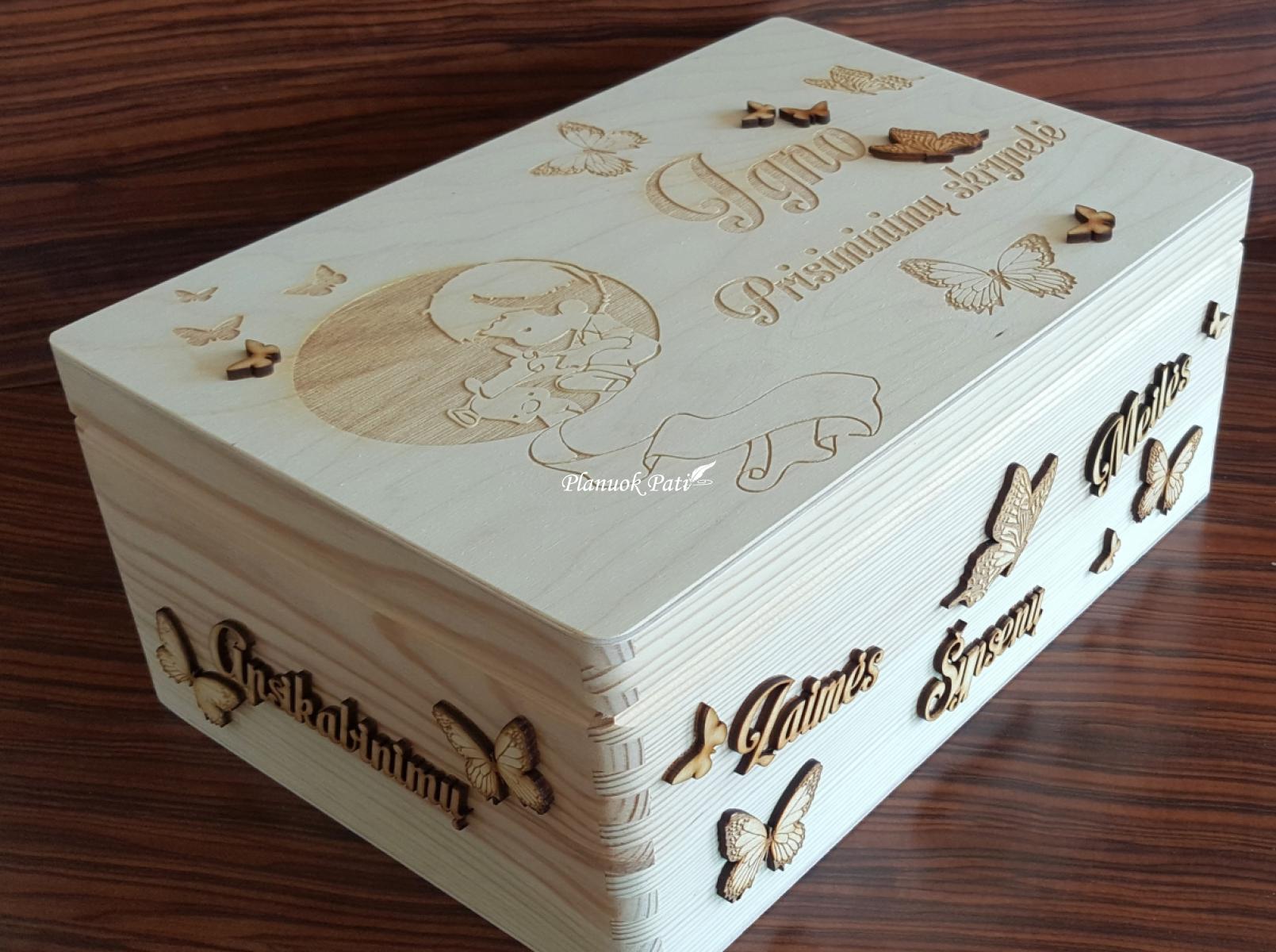 Krikštadėžė - prisiminimų skrynelė (35x24x15cm)