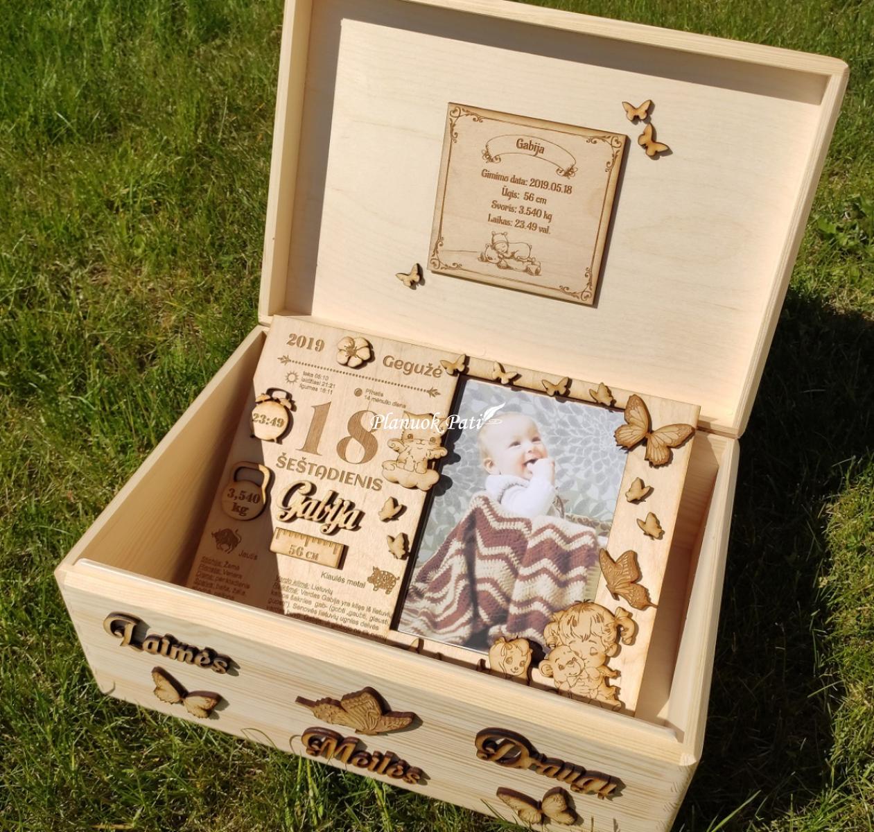Krikštadėžė - prisiminimų skrynelė (35x24x15cm)