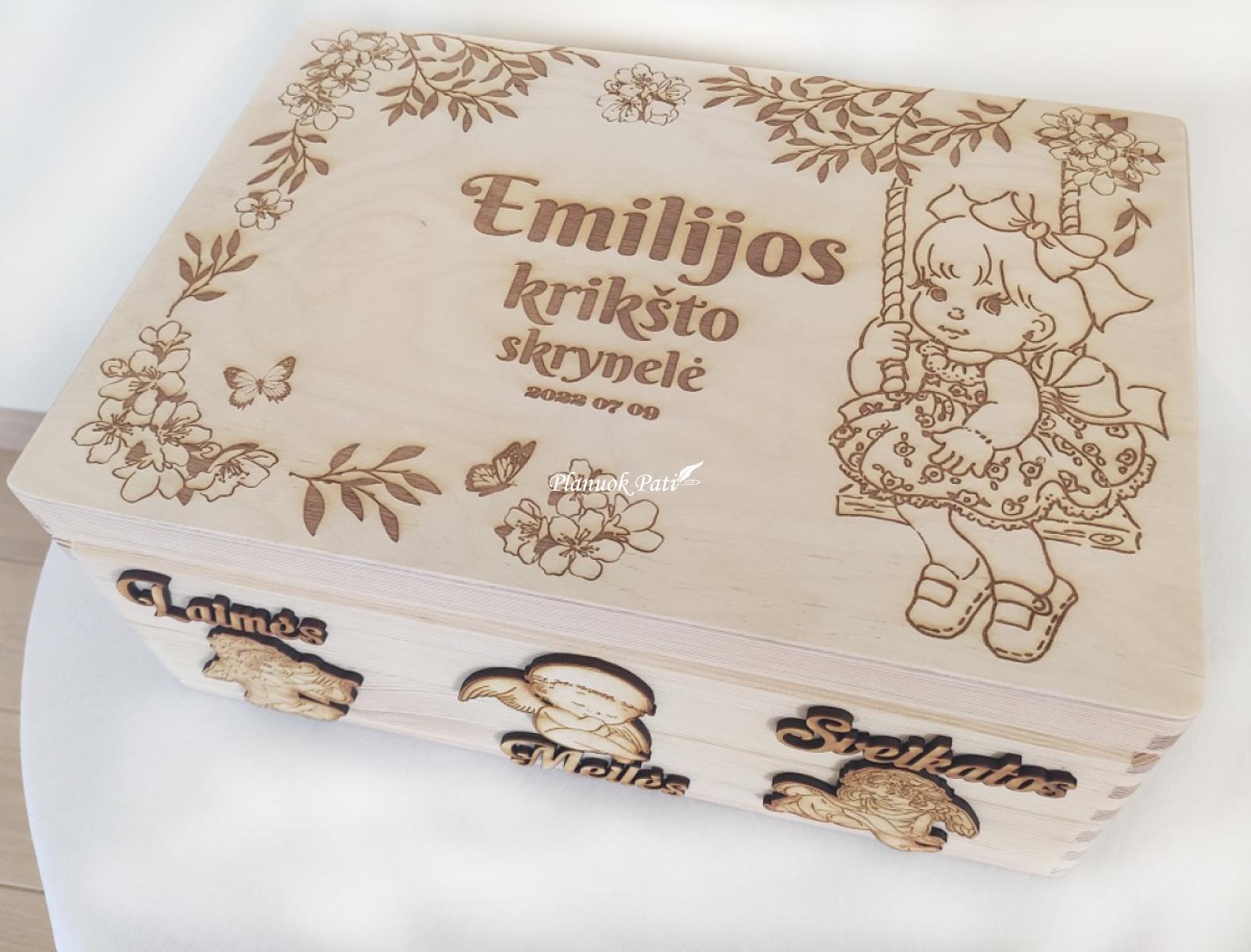 Krikštadėžė - prisiminimų skrynelė (35x24x15cm)