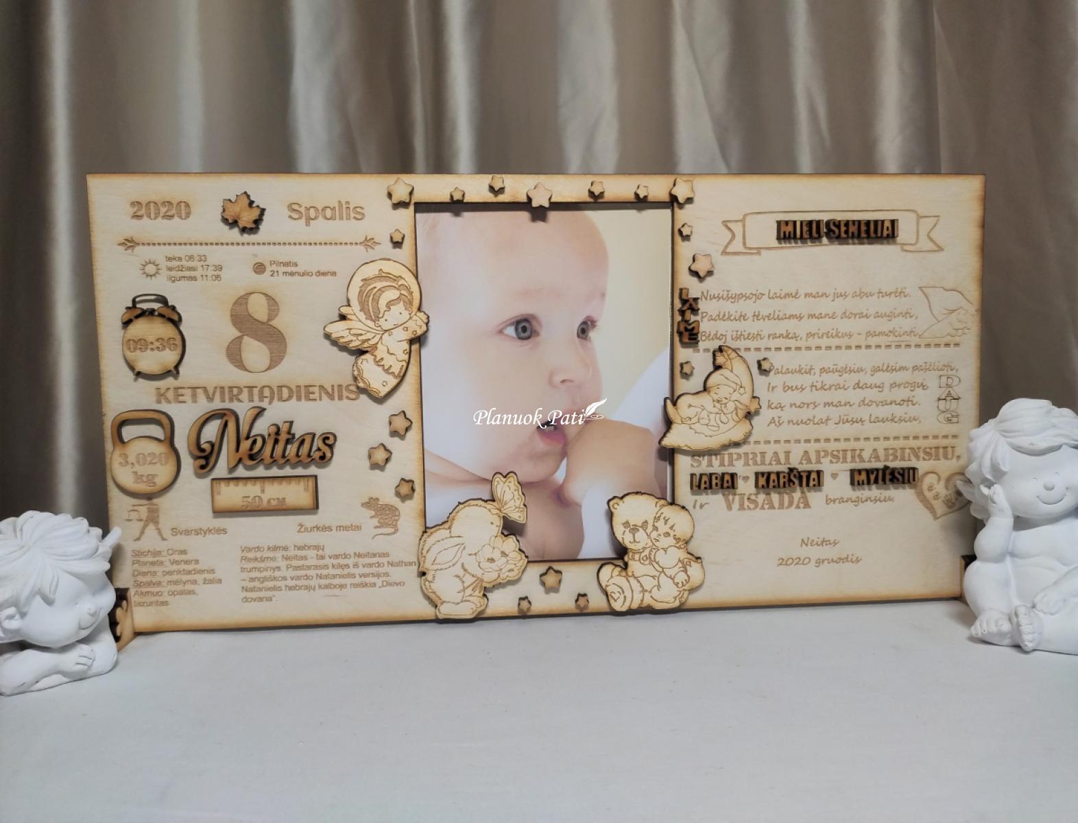Rėmelis seneliams su vaiko gimimo metrikais
