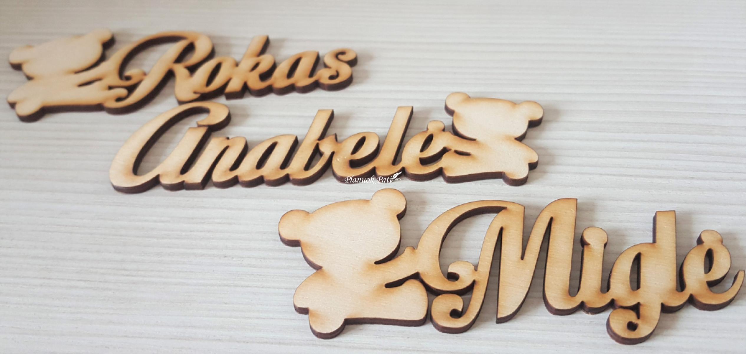 Krikštynų vardo kortelė su paveikslėliu - magnetukas