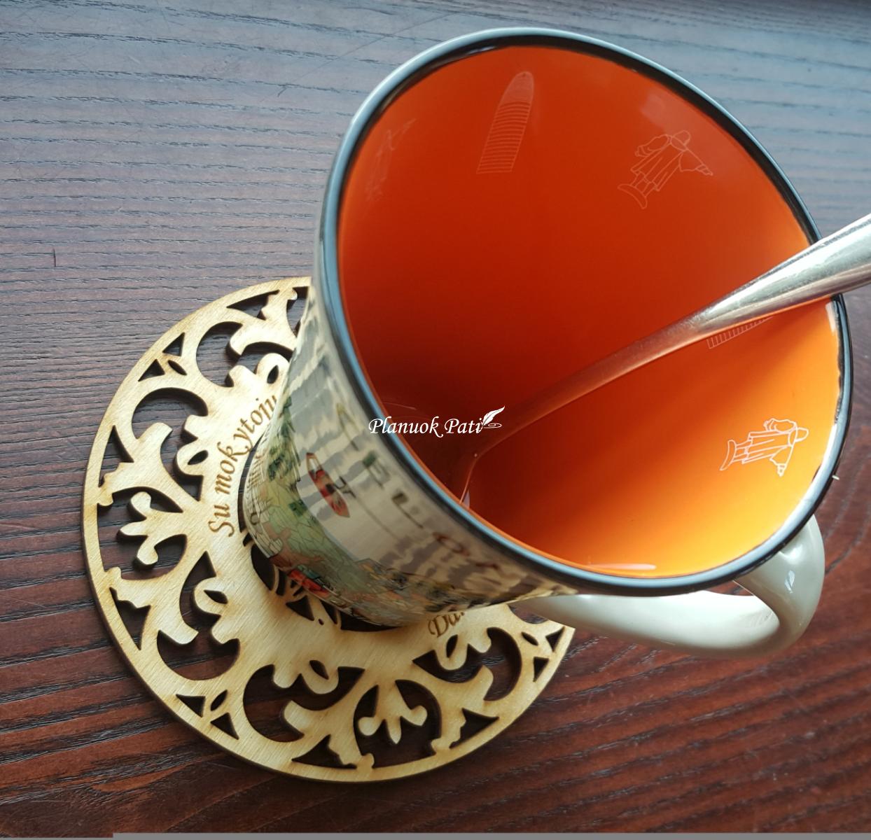 Medinis puodelio padėkliukas mokytojai