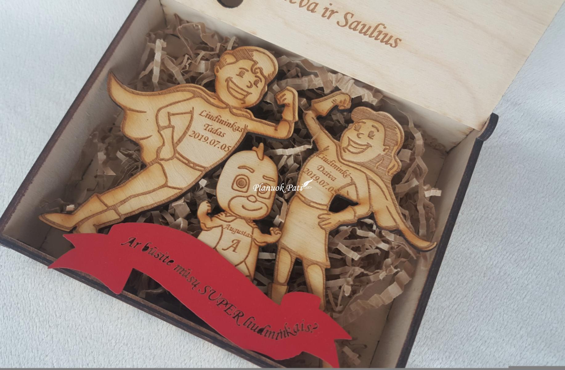 Pakvietimas arba padėka liudininkams/piršliams - trys superherojų magnetukai