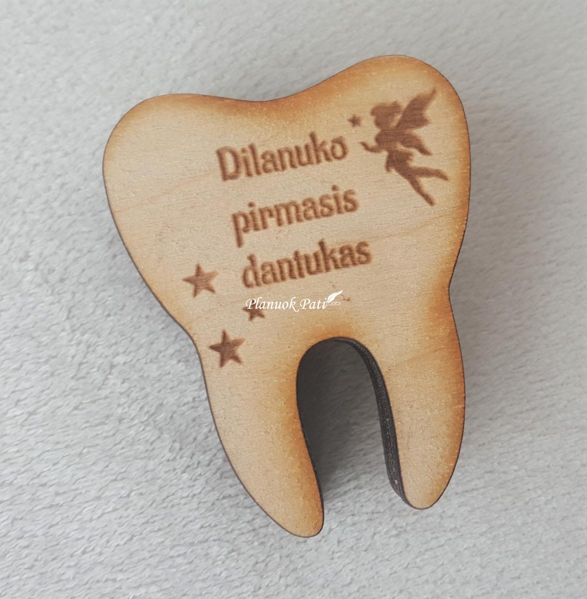 Pirmo dantuko dėžutė