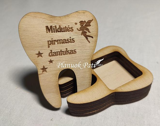 Pirmo dantuko dėžutė