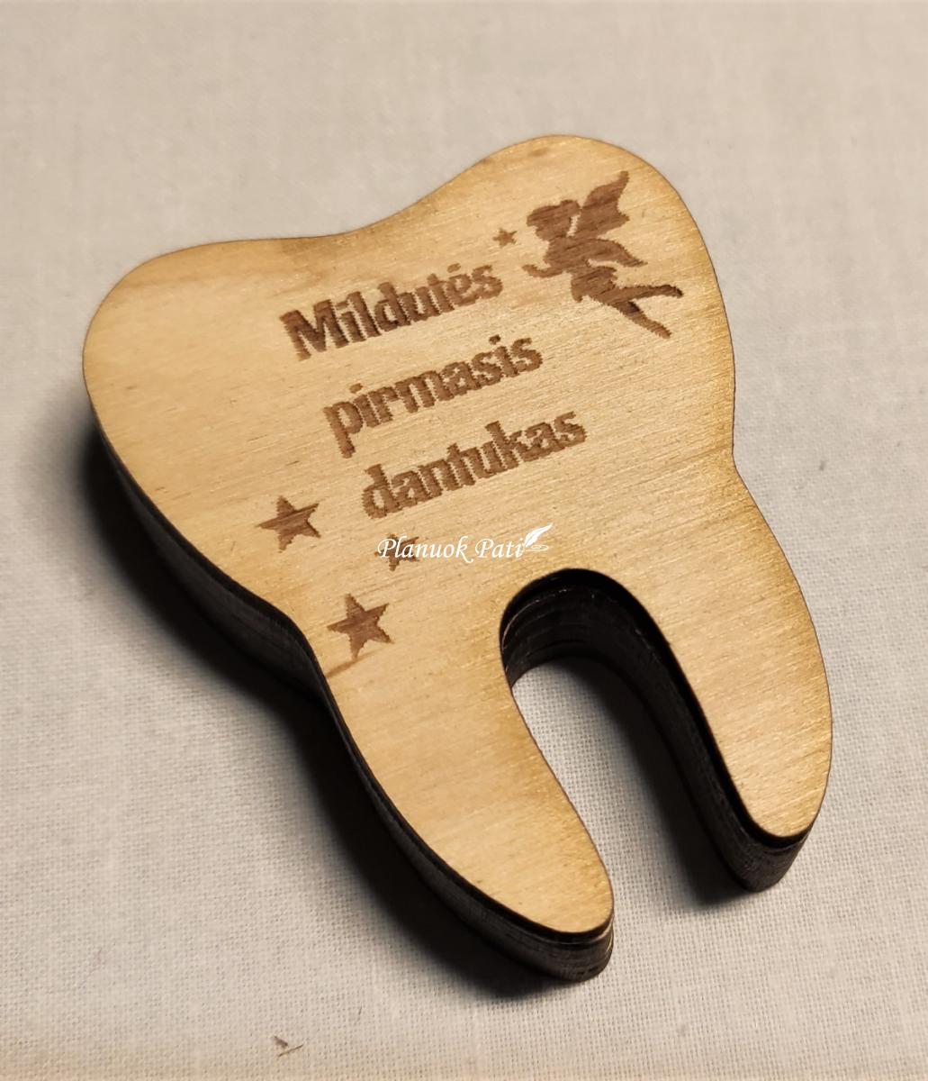 Pirmo dantuko dėžutė