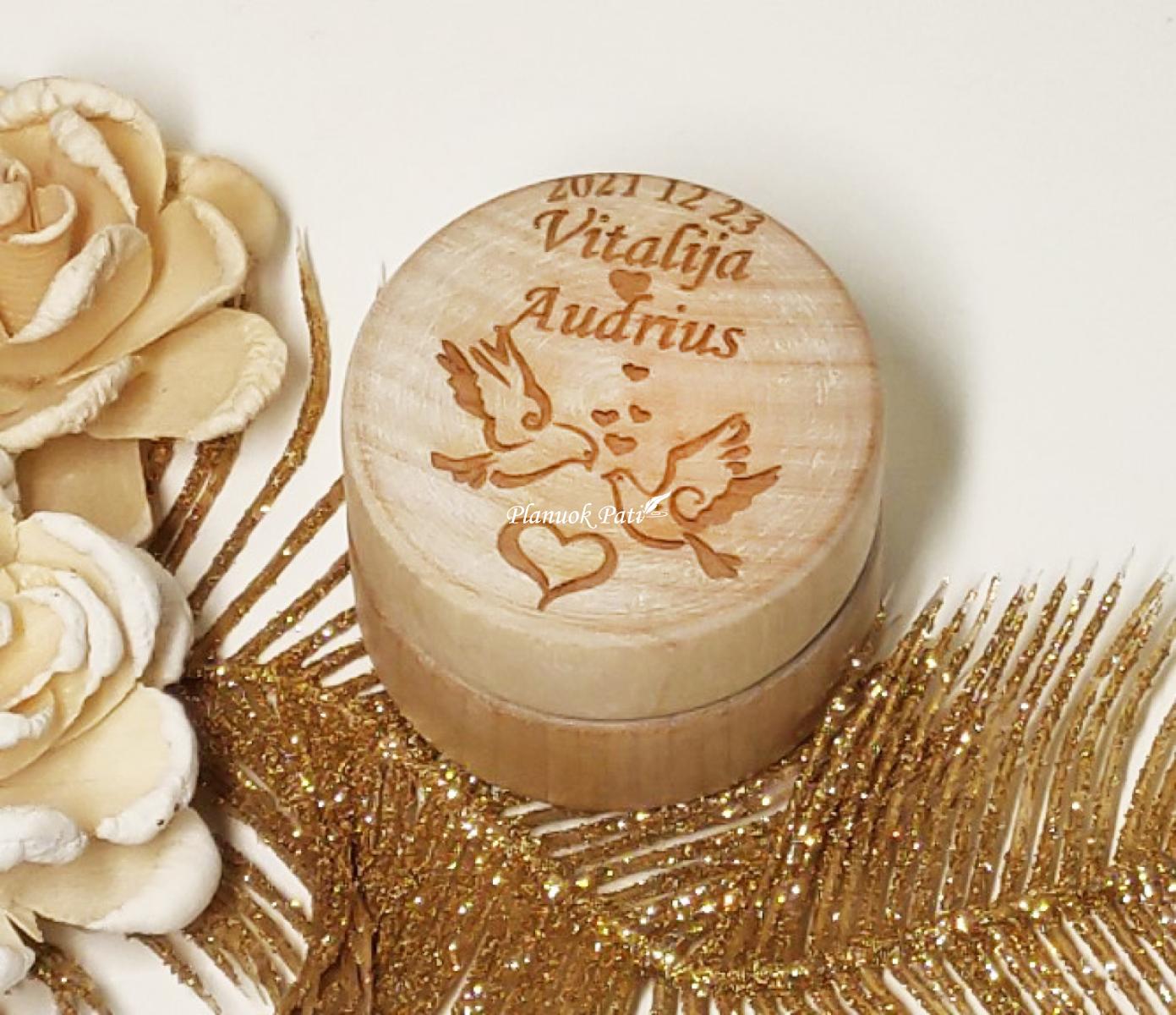 Apvali dėžutė vestuviniams žiedams (maža)