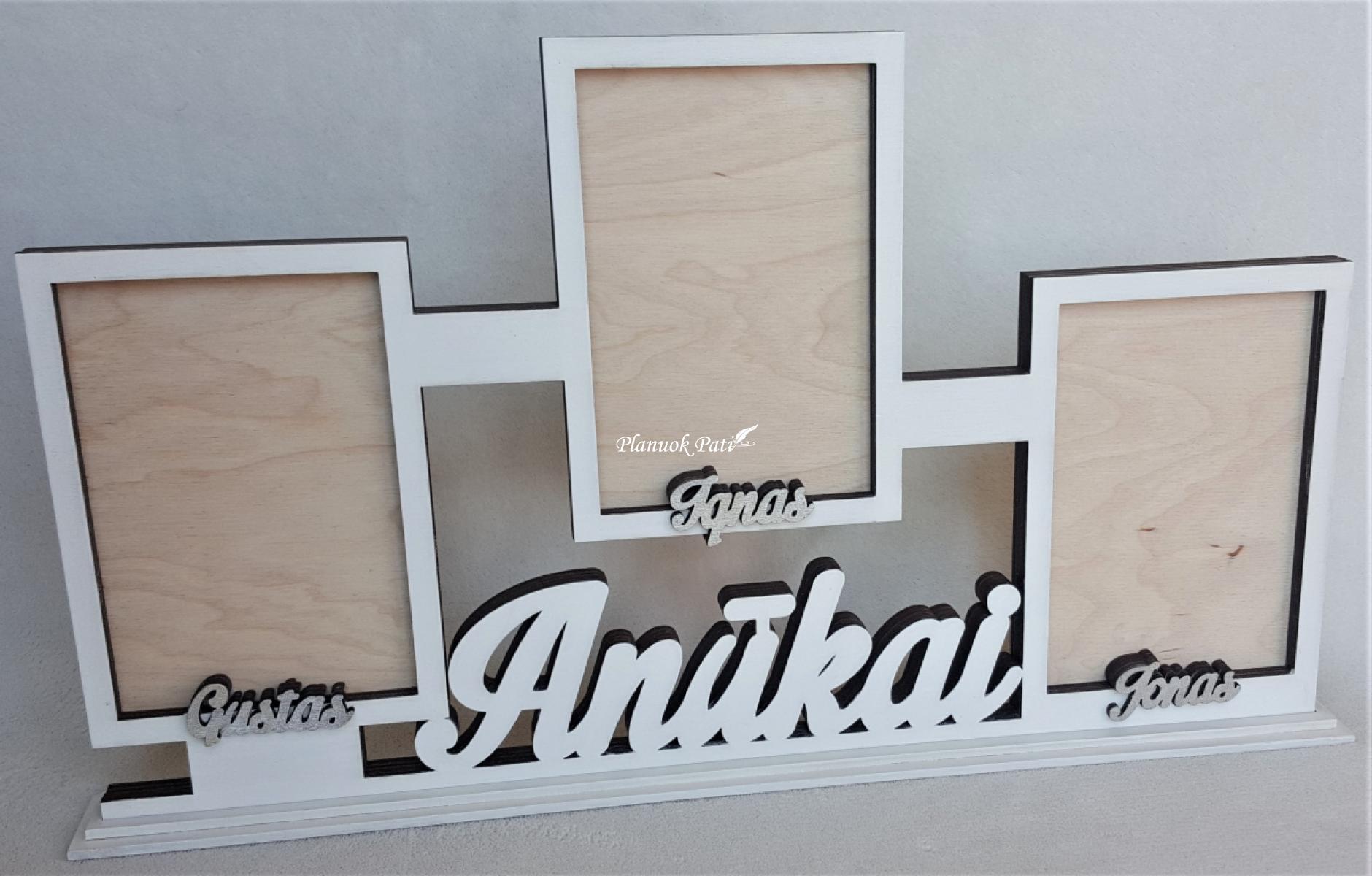 Pastatomi fotorėmeliai - Anūkai