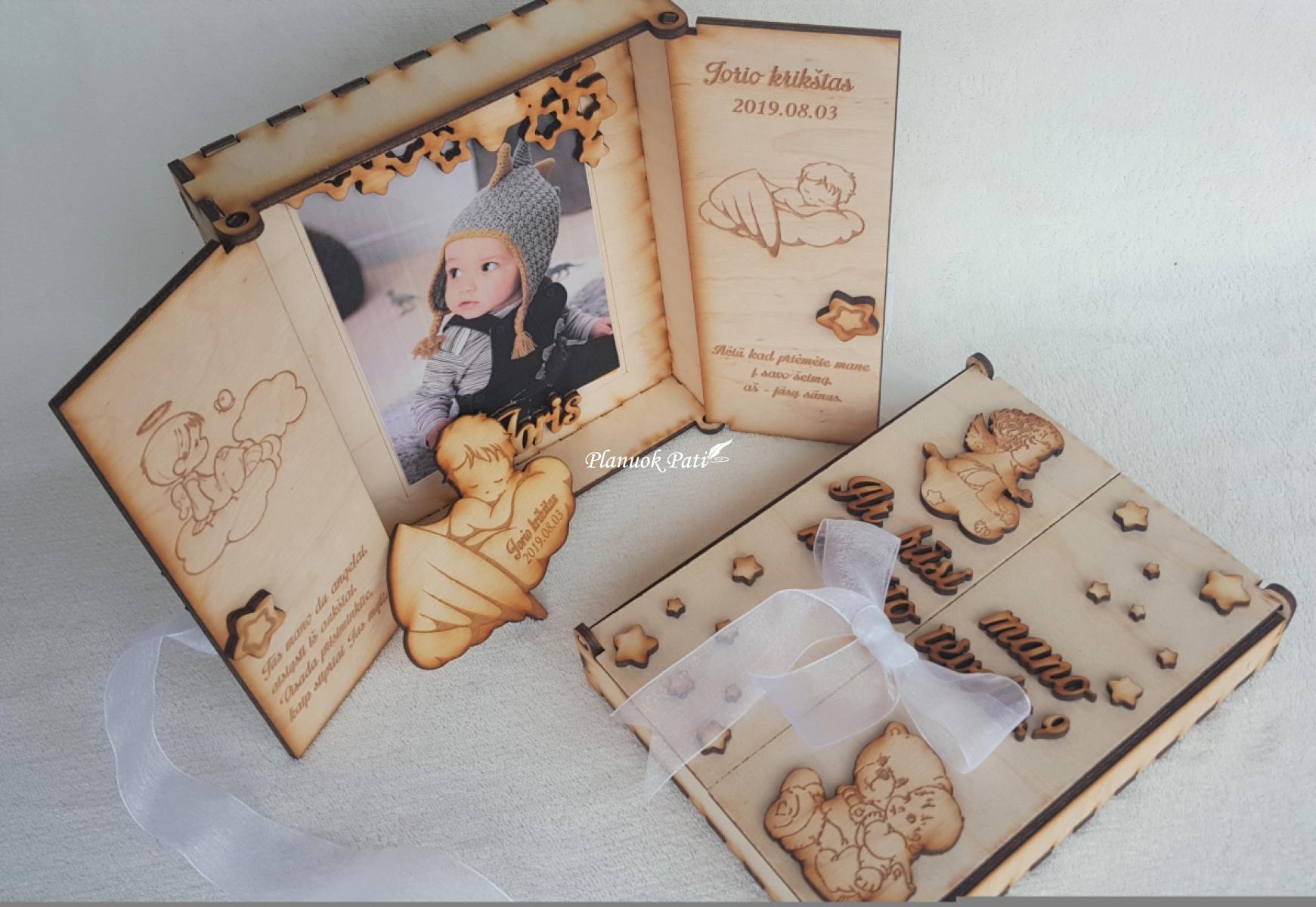 Du kvietimai būti krikšto tėveliais - magnetukai atverčiamuose rėmeliuose