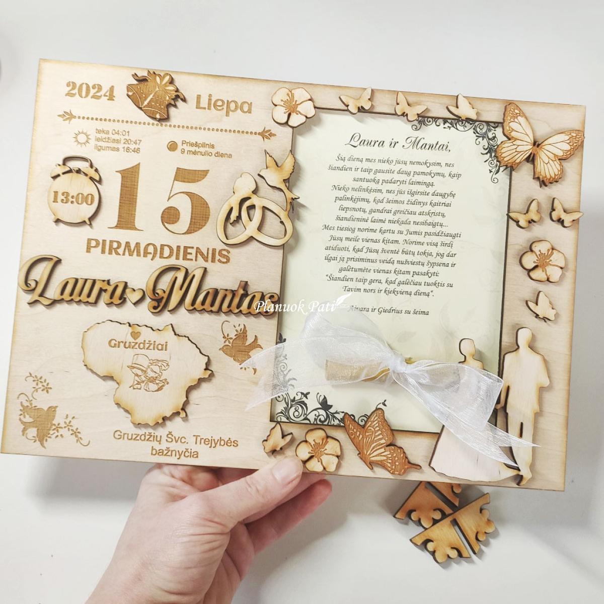 Rėmelis su vestuvių dienos metrikais pinigams dovanoti