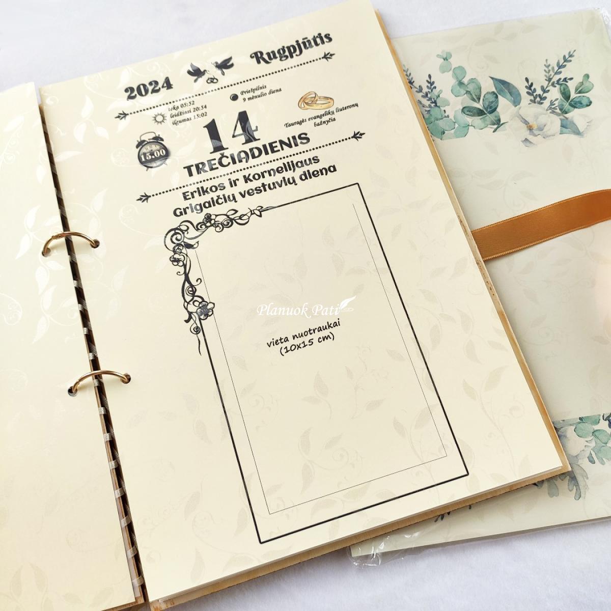 Segtuvas su sveikinimu santuokos liudijimui saugoti