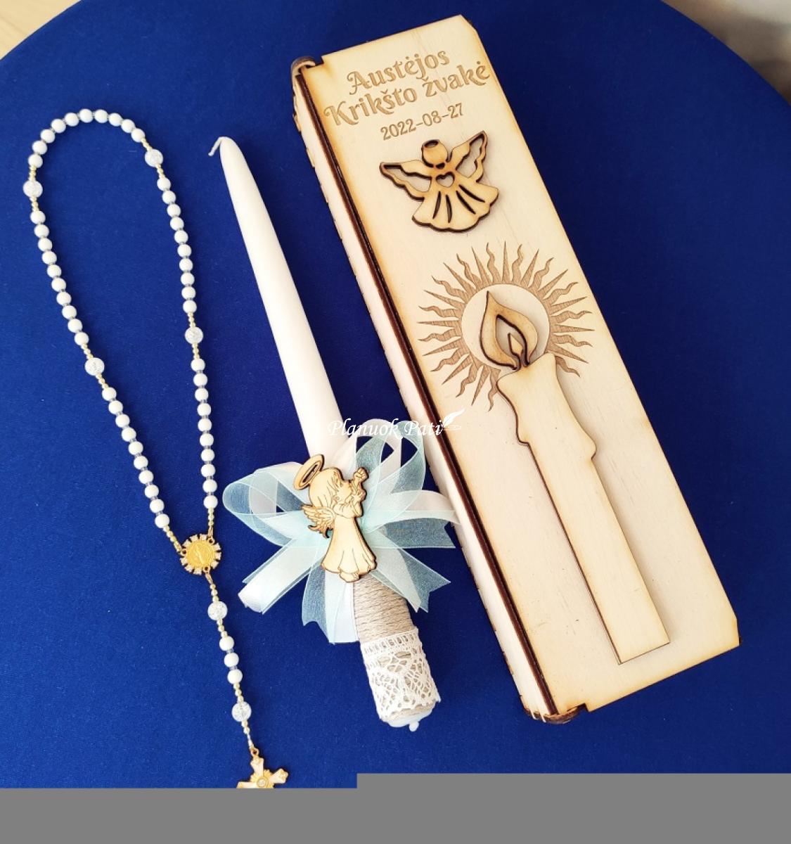 Krikšto žvakė dėžutėje