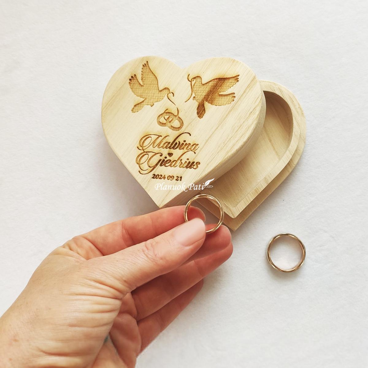 Dėžutė žiedams nešti - Širdis