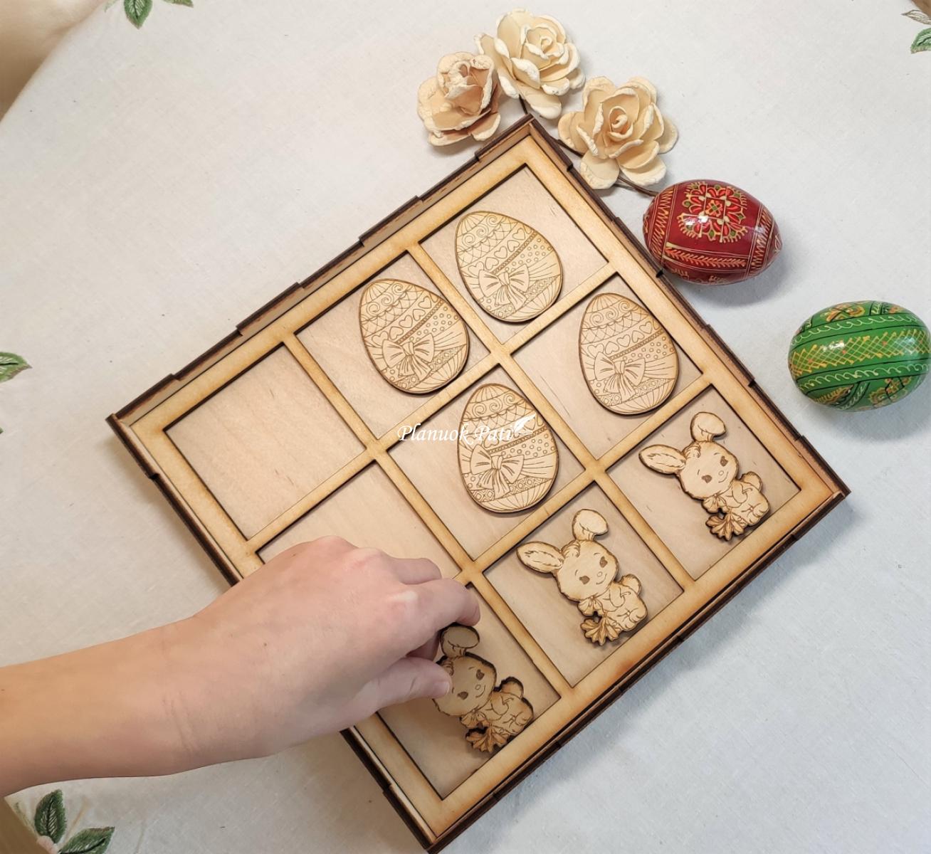 Žaidimas - Velykiniai kryžiukai-nuliukai