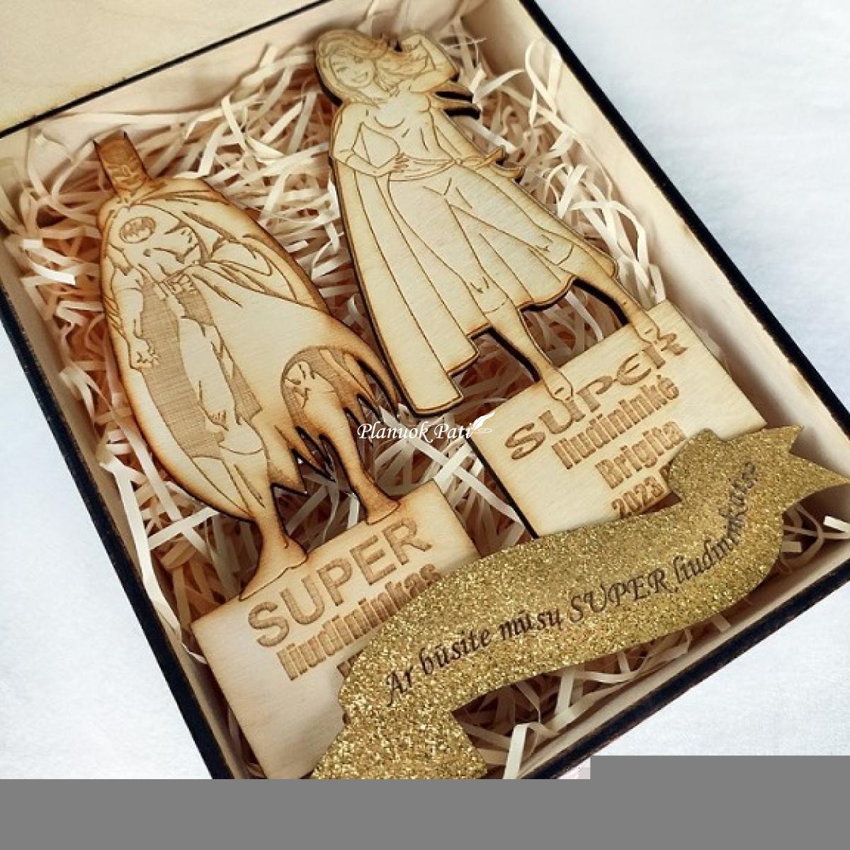 Pakvietimas arba padėka liudininkams/piršliams - superherojų magnetukai dėžutėje