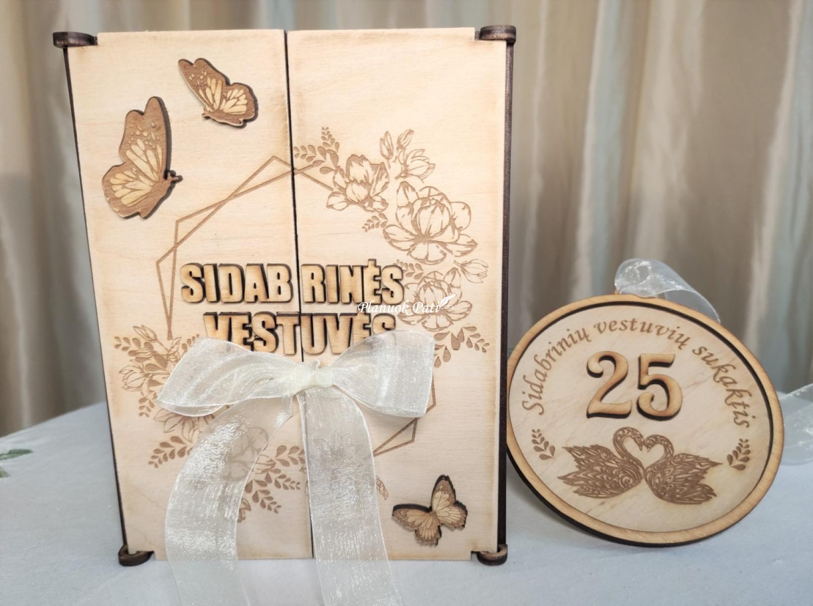 Atverčiami rėmeliai vestuvių jubiliejui