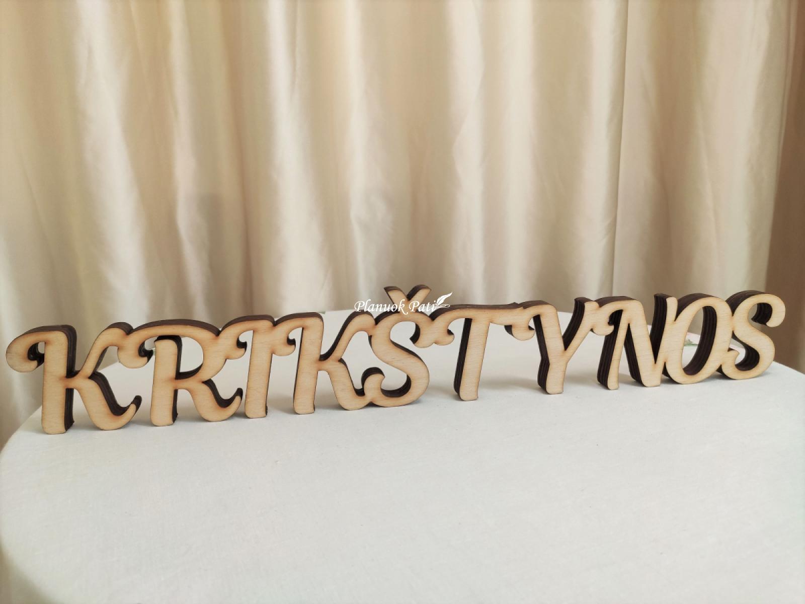 Pastatomas žodis krikštynoms