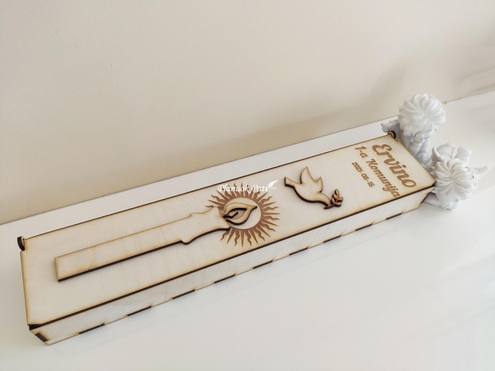 Pirmosios komunijos dėžutė žvakei