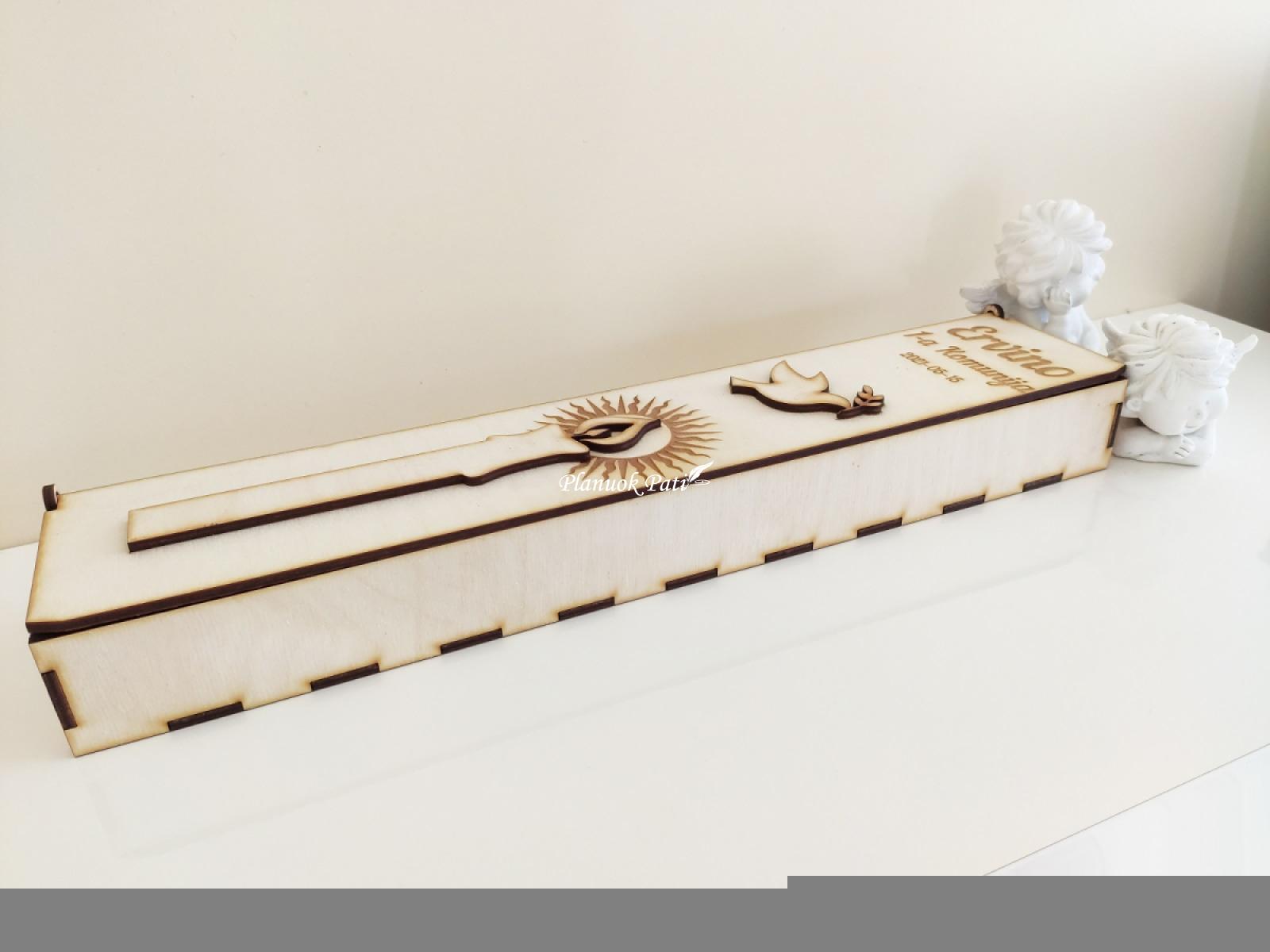 Pirmosios komunijos dėžutė žvakei