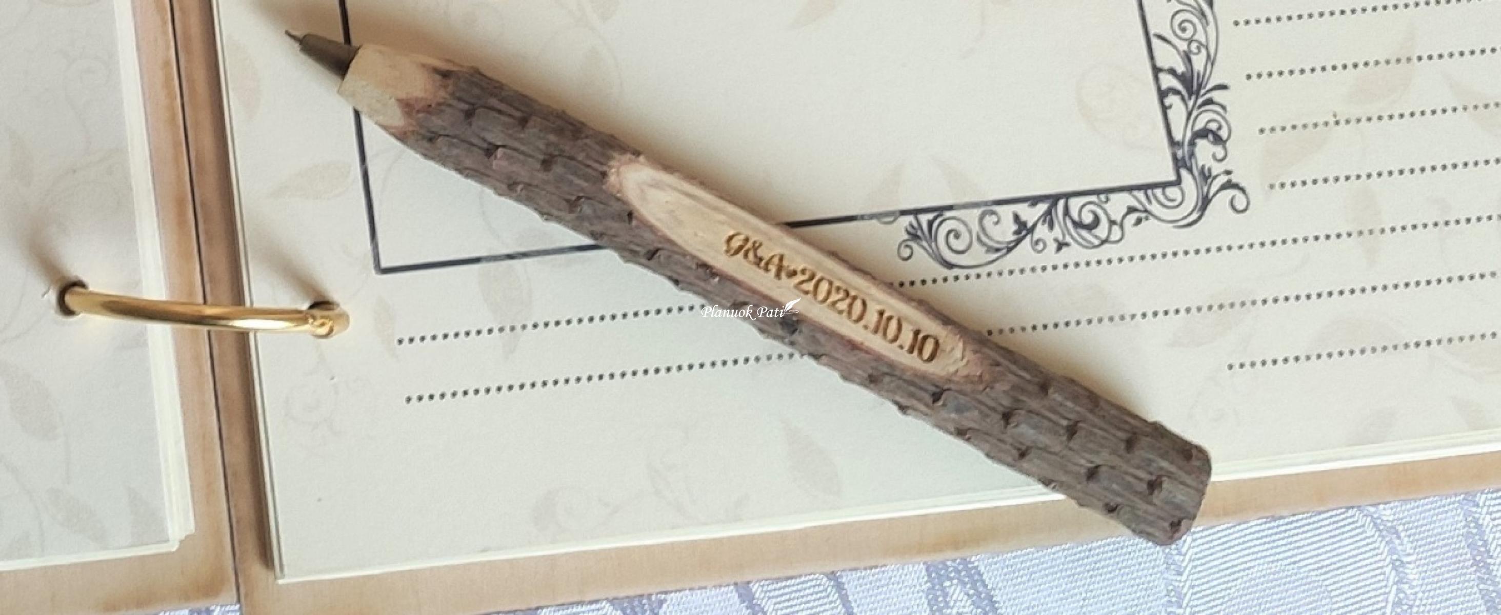 Medinis rašiklis su individualiu graviravimu