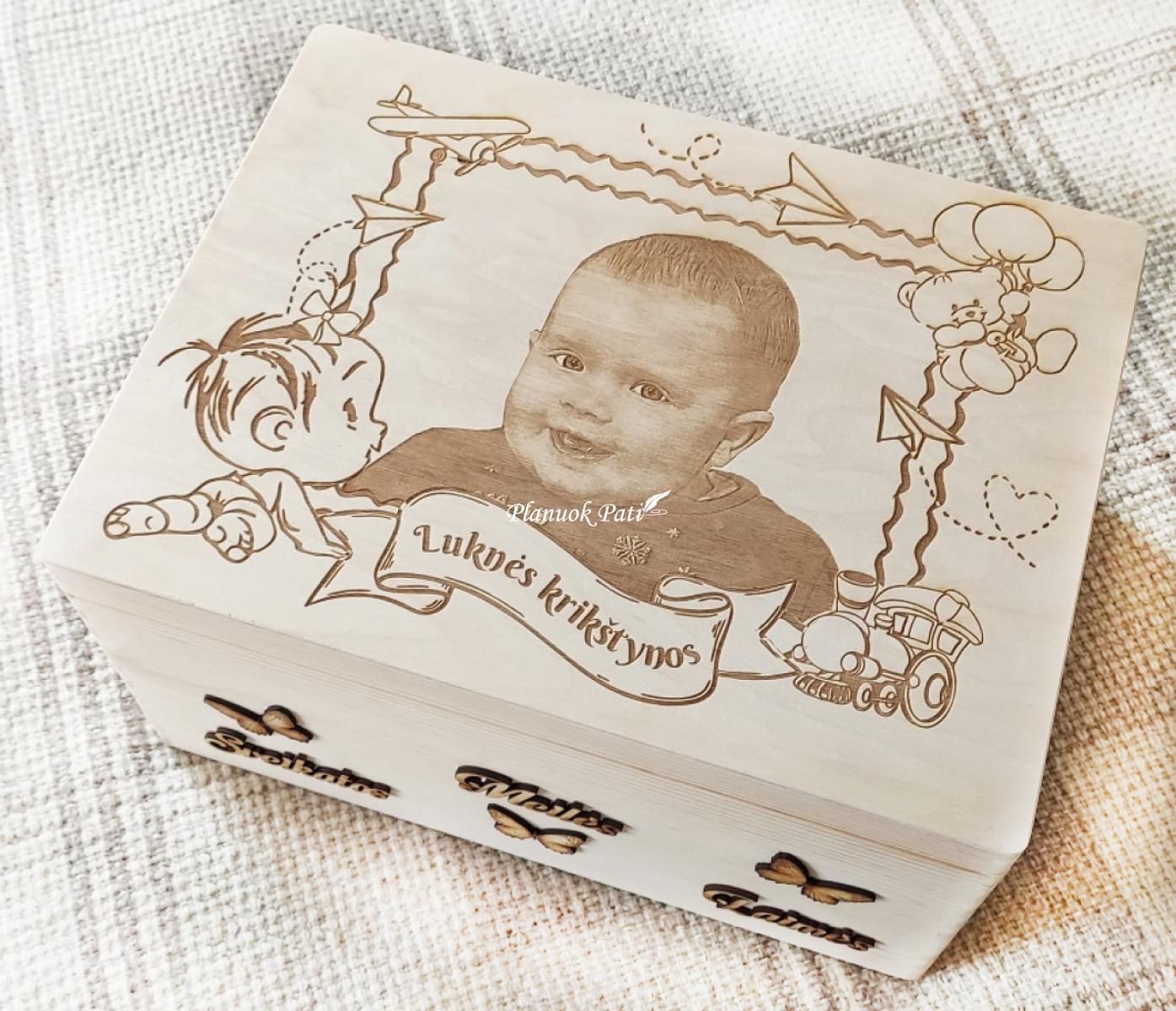 Krikštadėžė - prisiminimų skrynelė su graviruota nuotrauka