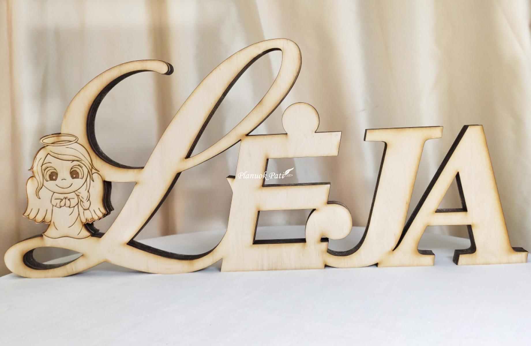 Pastatomas žodis (dekoruotas)