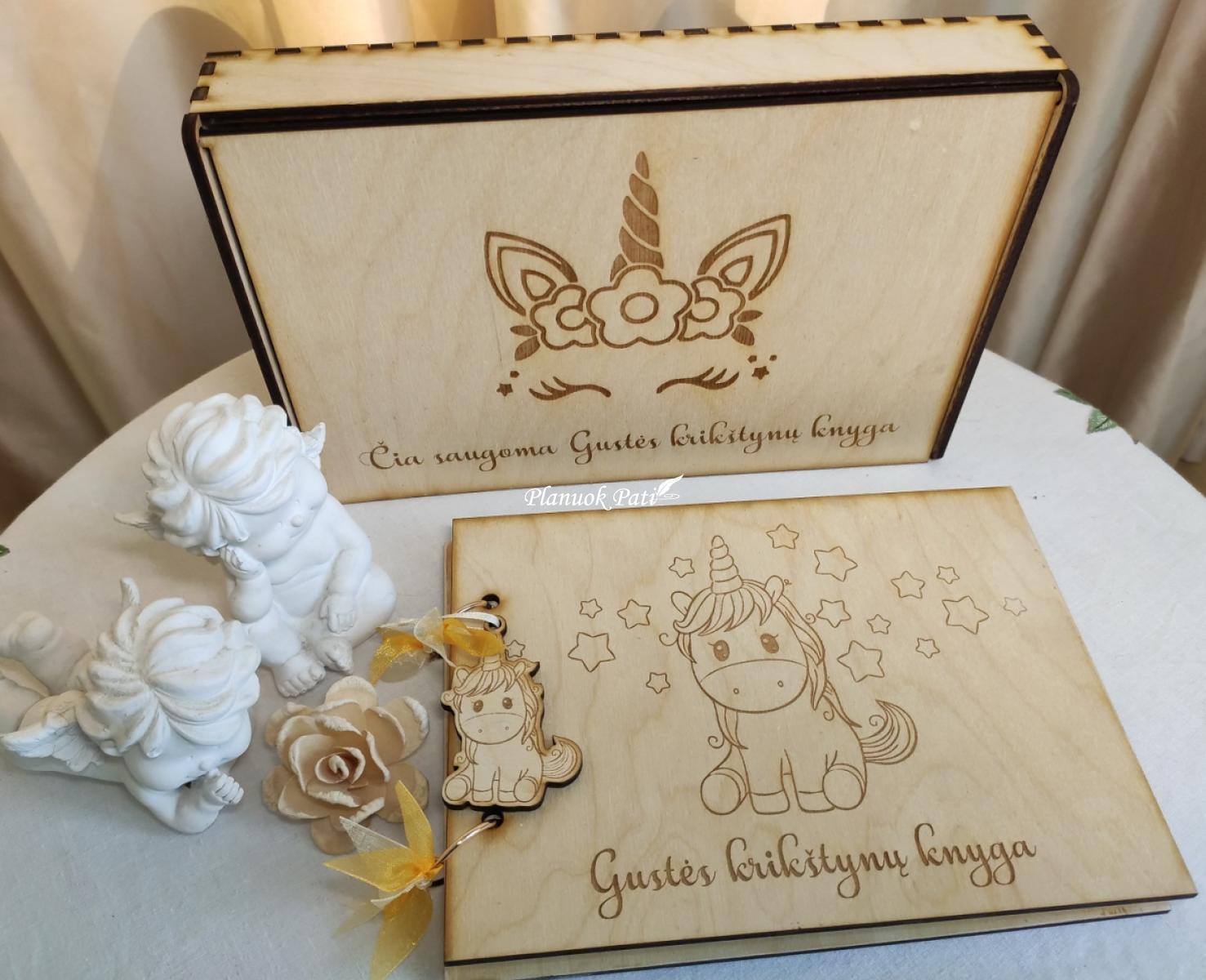 Krikštynų knyga (su anketomis svečiams)