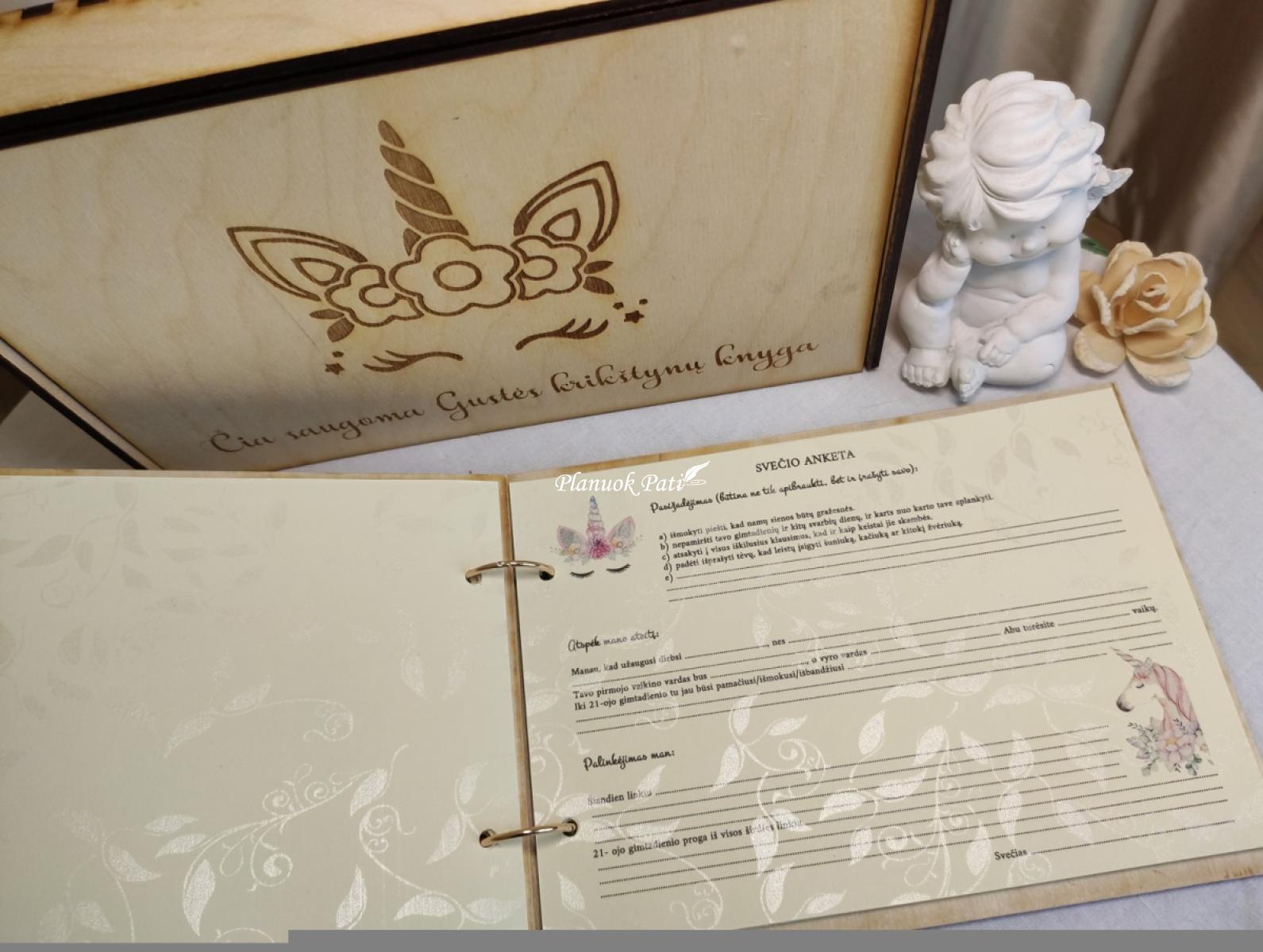 Krikštynų knyga (su anketomis svečiams)