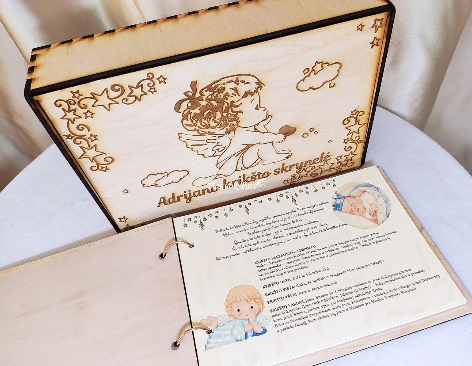 Krikštynų knyga (su anketomis svečiams)