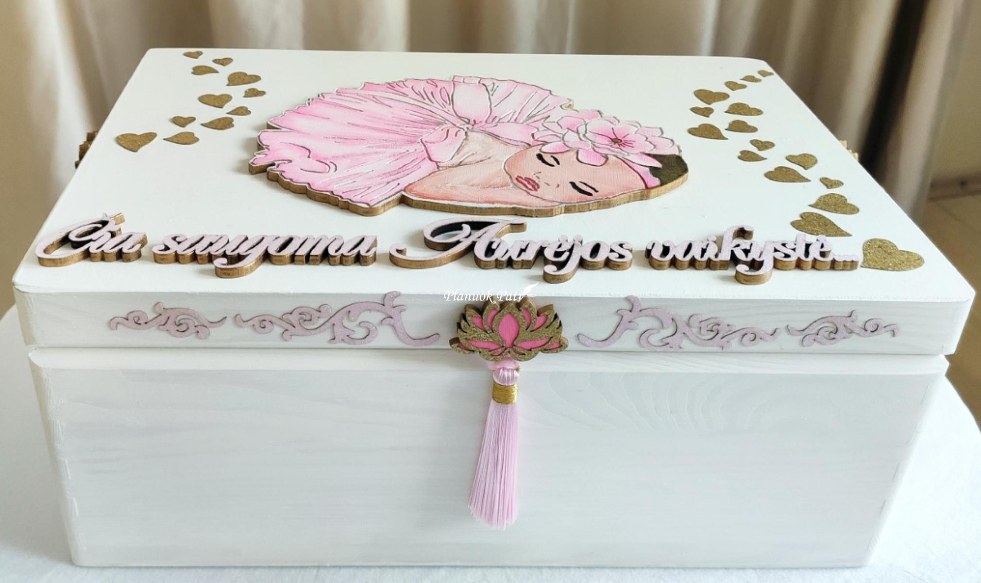 Tapyta krikštadėžė (individualus dizainas)