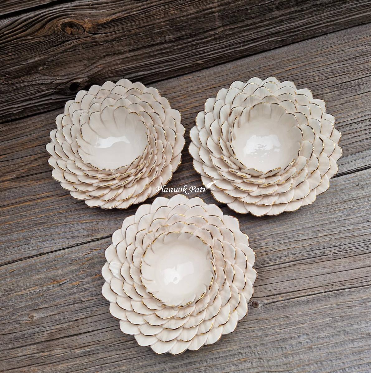 Šeimos židinys - Paauksuotas lotoso žiedas