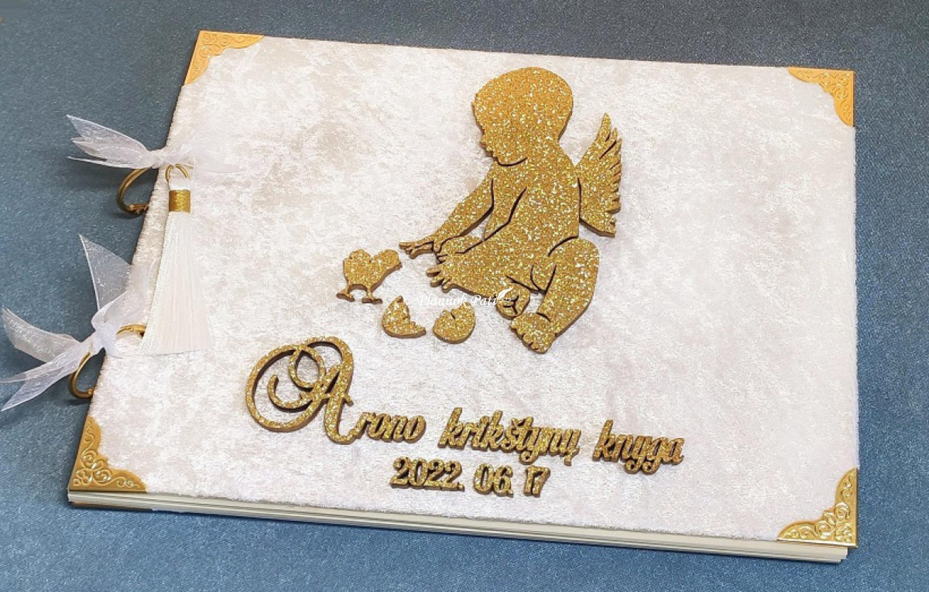 Krikštynų palinkėjimų knyga aksomo viršeliu