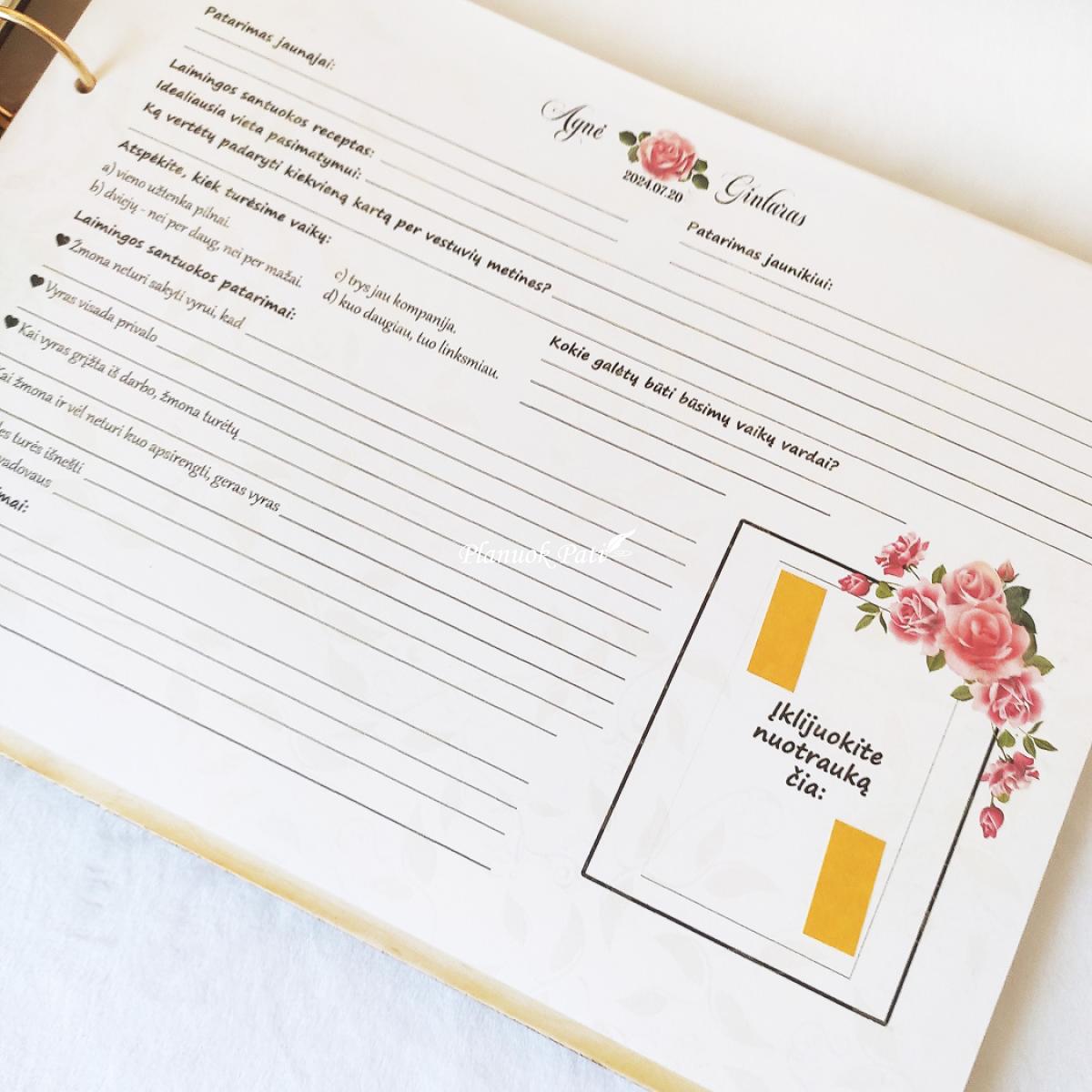 Vestuvių palinkėjimų knyga (medis ir aksomas)