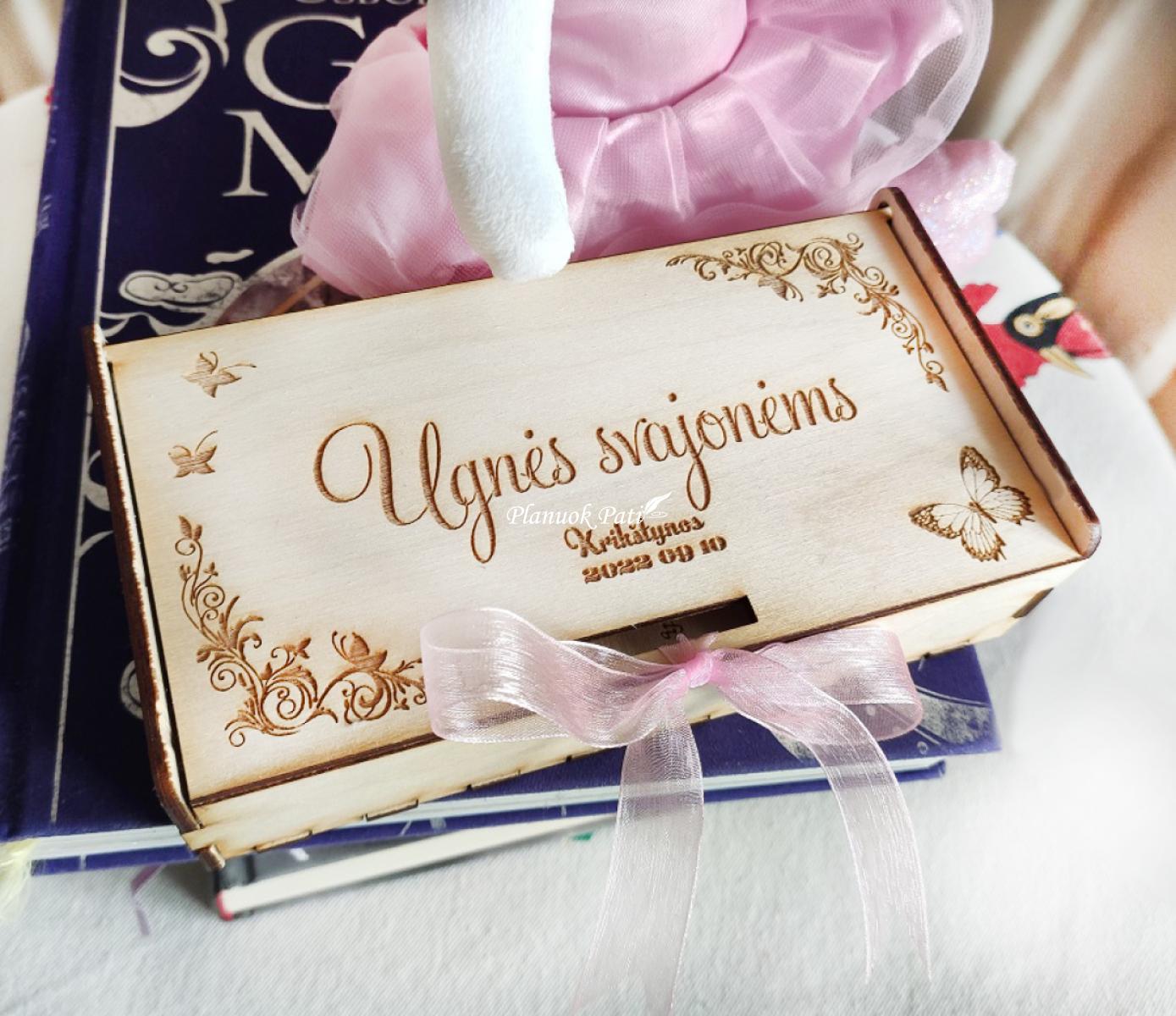 Skrynelė pinigams dovanoti