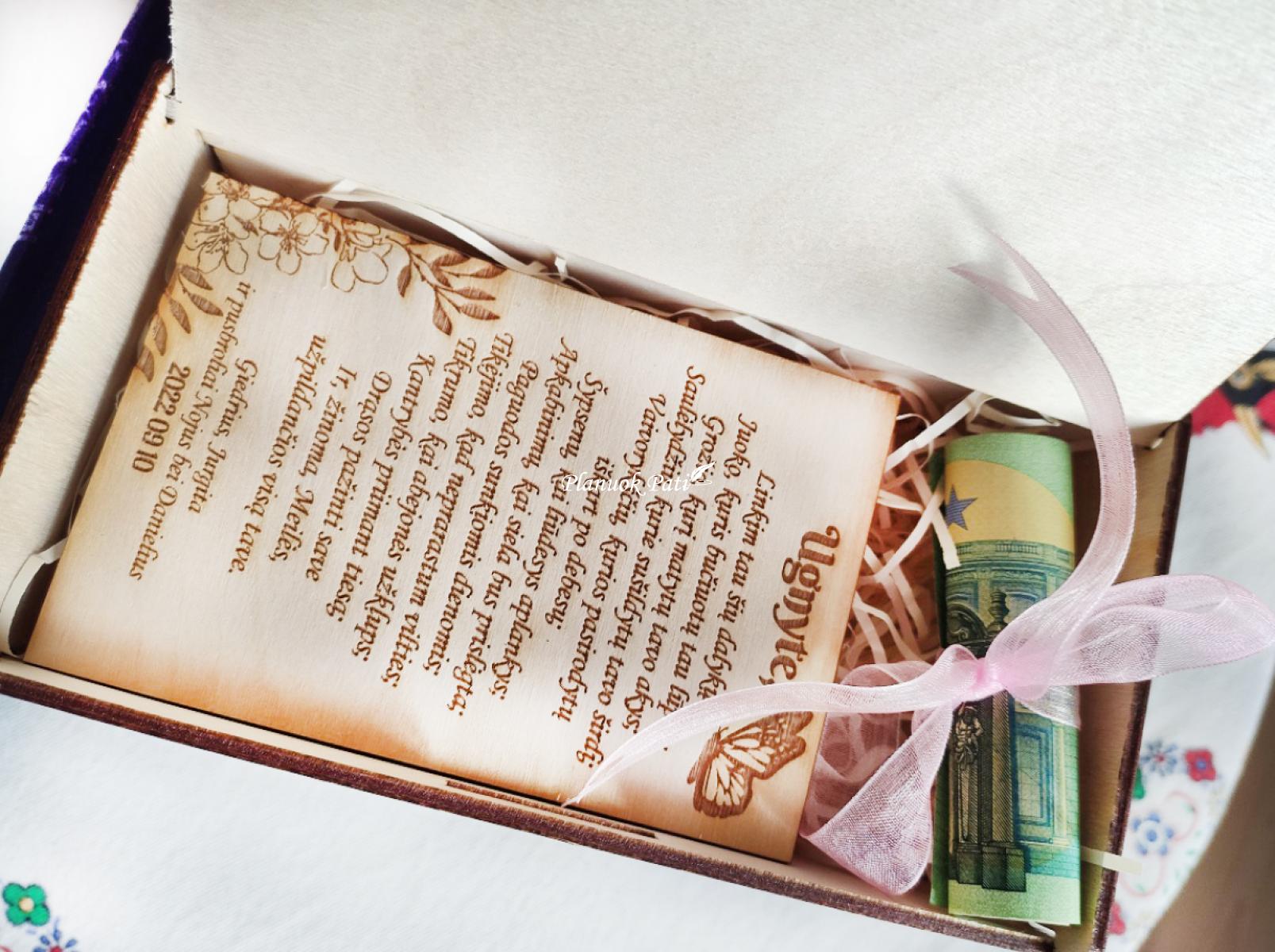 Skrynelė pinigams dovanoti