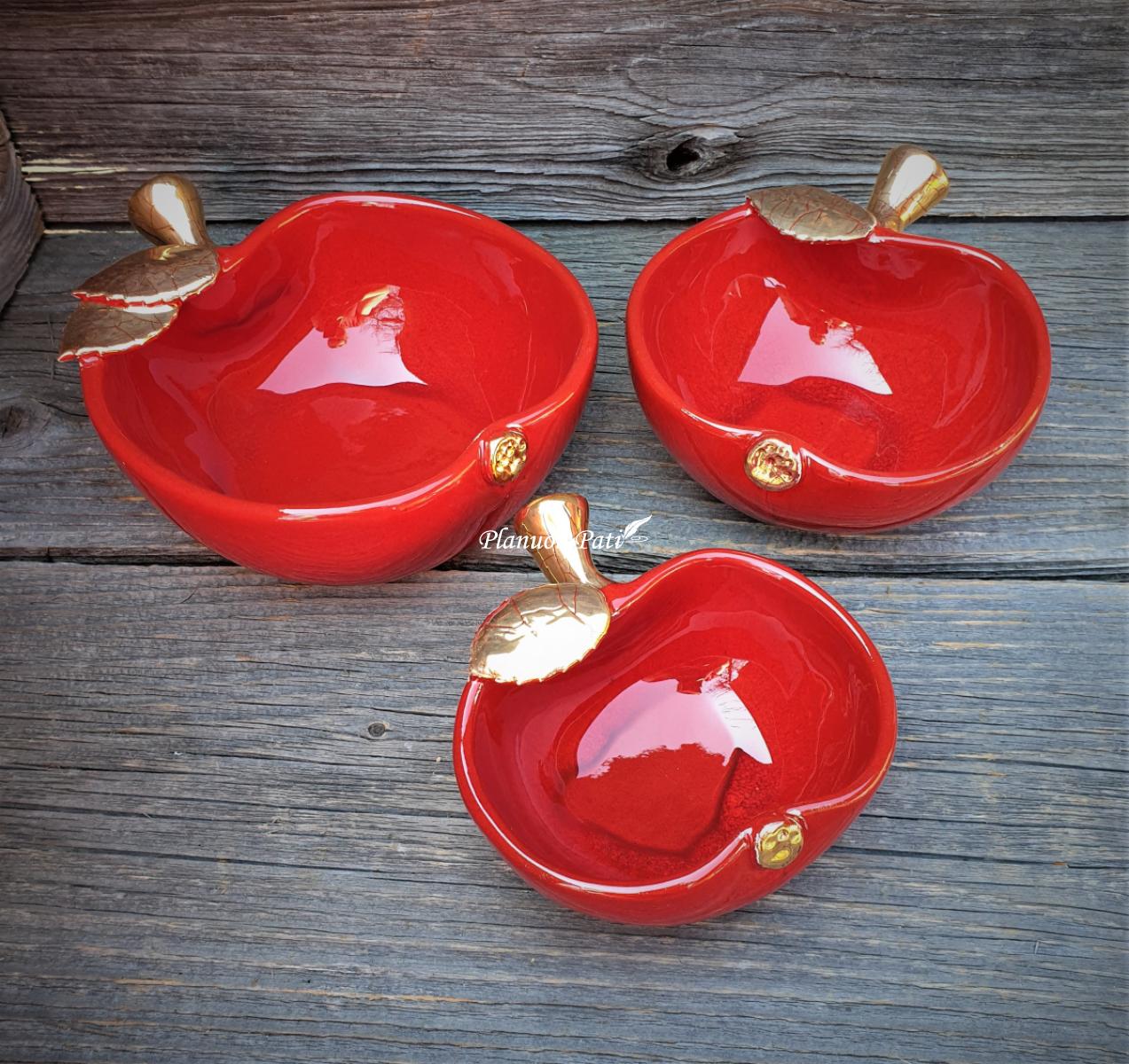 Dovana tėveliams - Obuoliukas (raudonas)