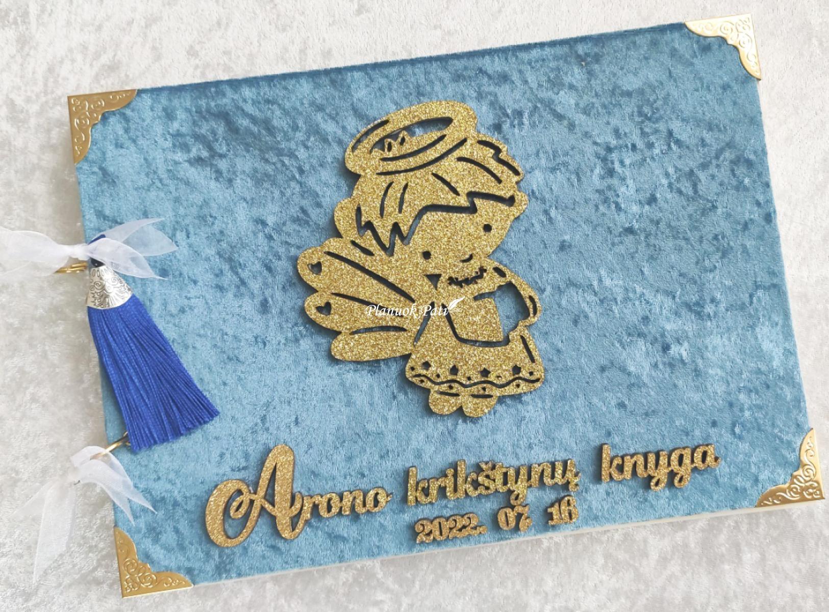 Komplektas krikštadėžė ir aksomo krikštynų knyga