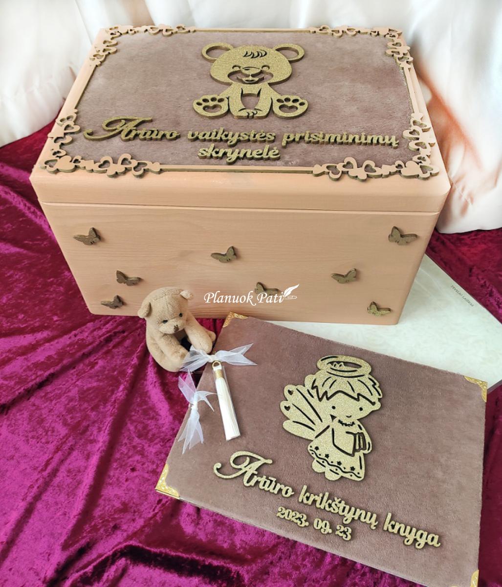 Komplektas krikštadėžė ir aksomo krikštynų knyga