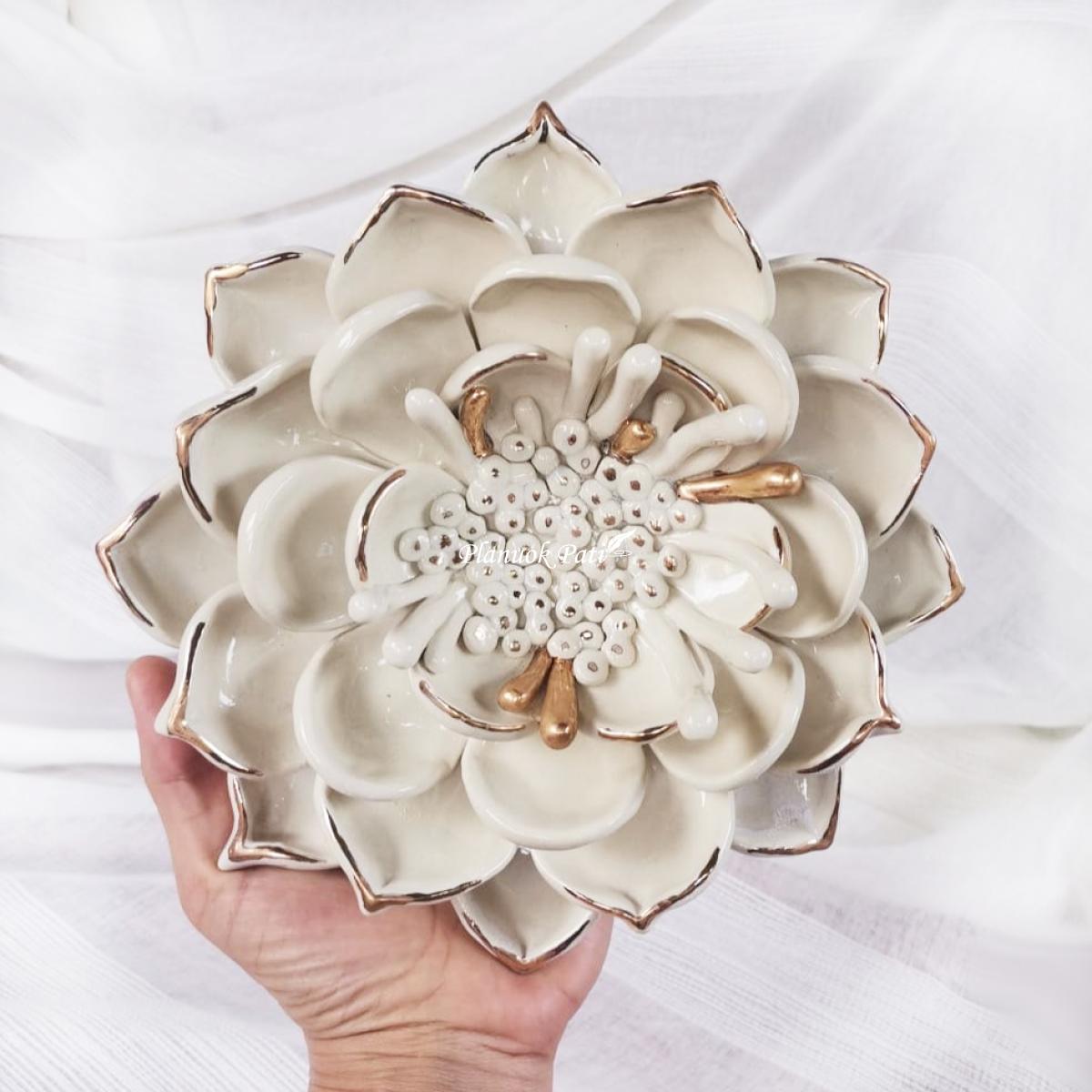 Šeimos židinys - Lelija