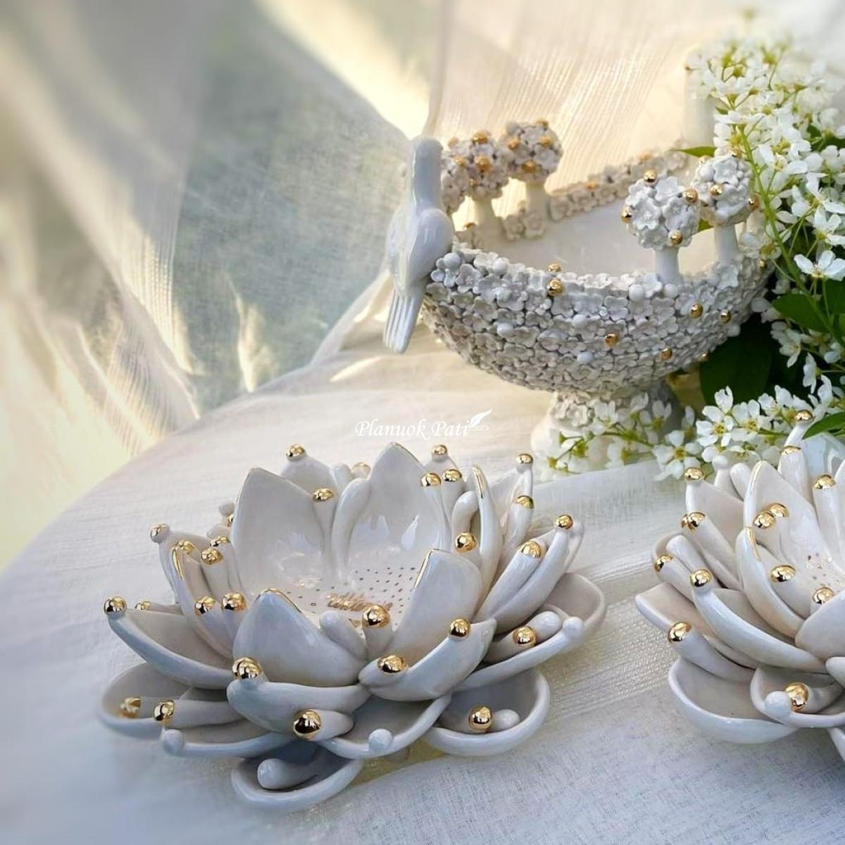 Šeimos židinys - Lelija su perlais