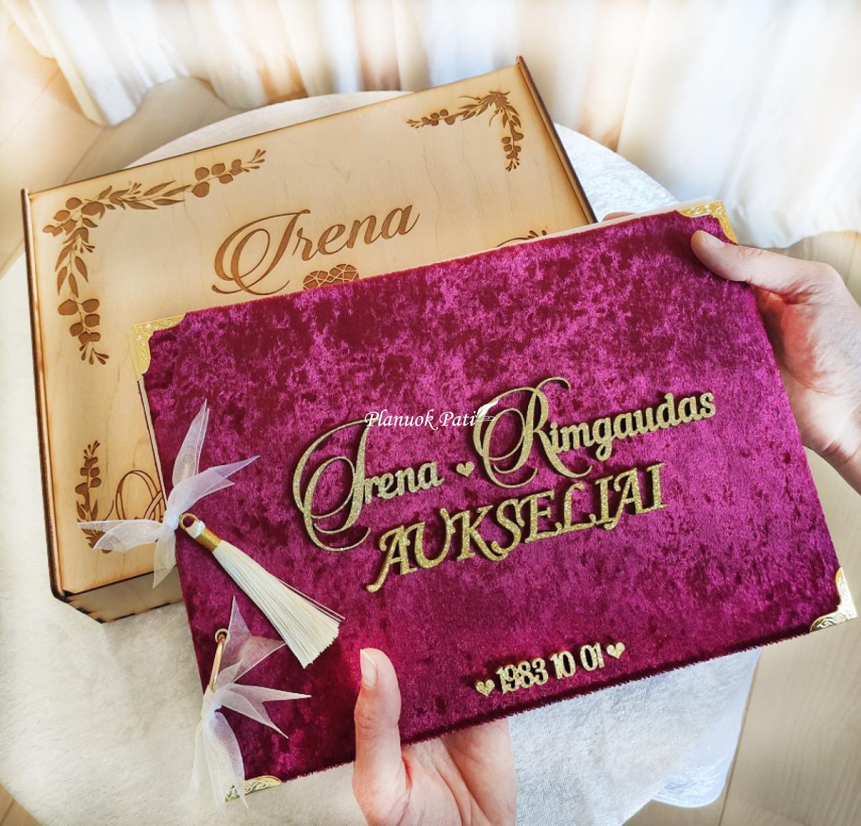 Svečių palinkėjimų albumas vestuvių metinėms