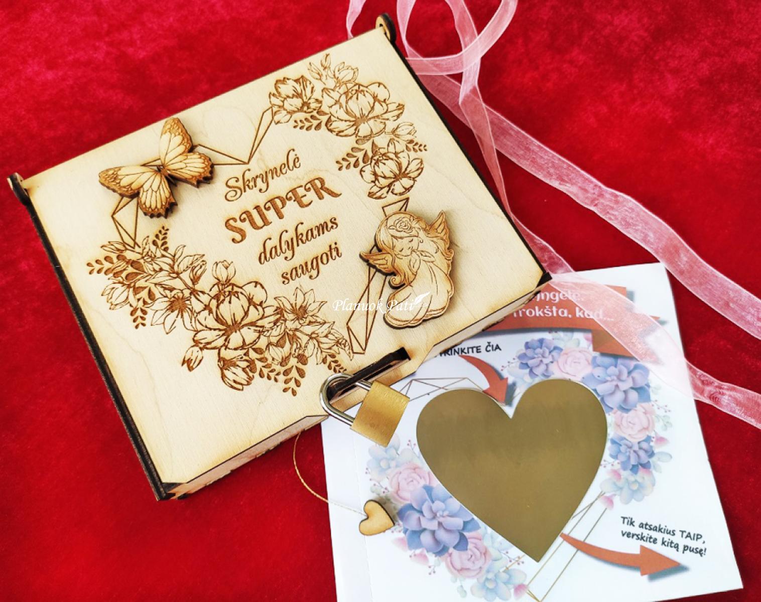 NAUJIENA! Kvietimas būti krikšto tėveliais su žaidimu