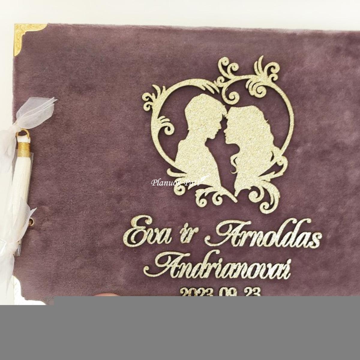 Vestuvinis palinkėjimų albumas Įsimylėję