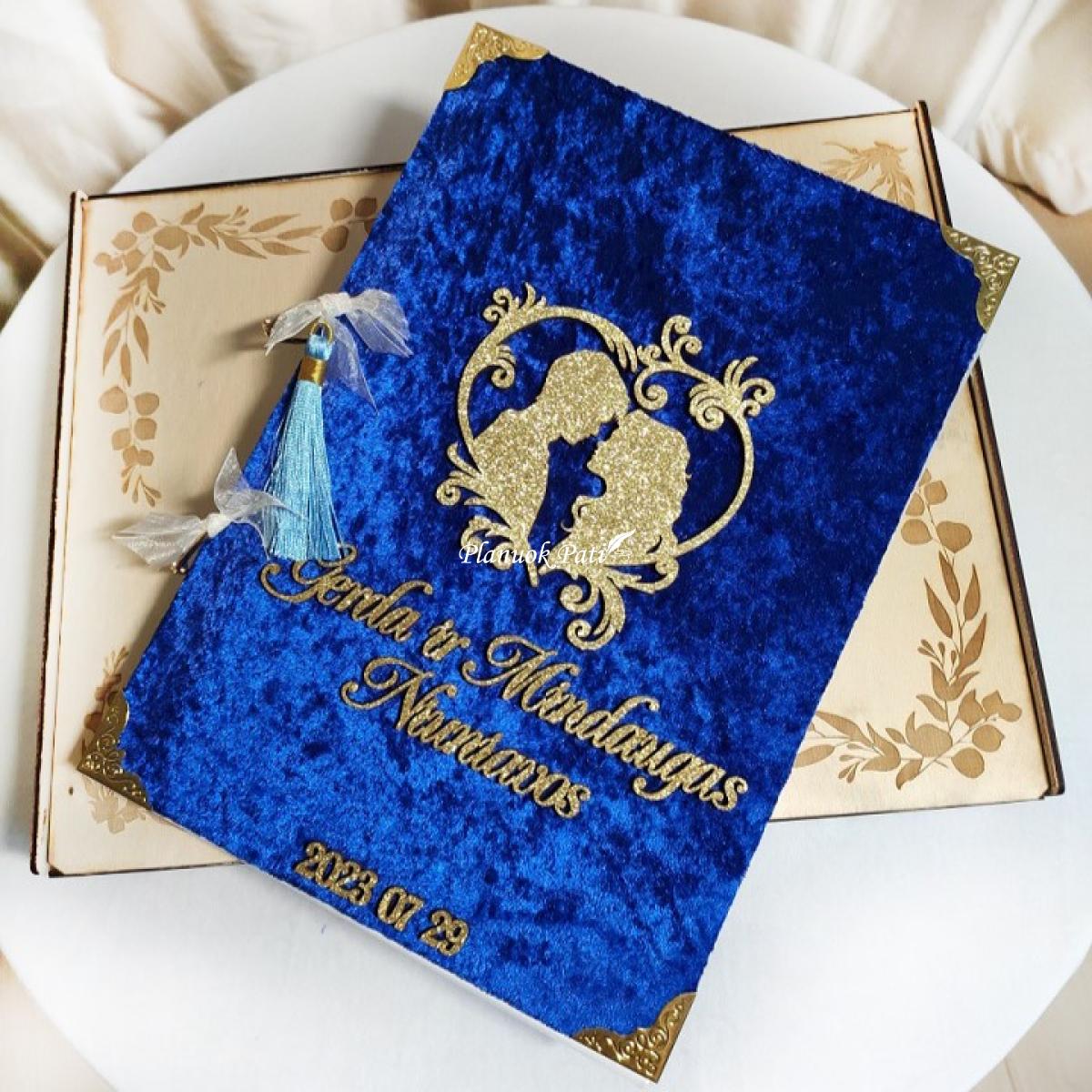 Vestuvinis palinkėjimų albumas Įsimylėję