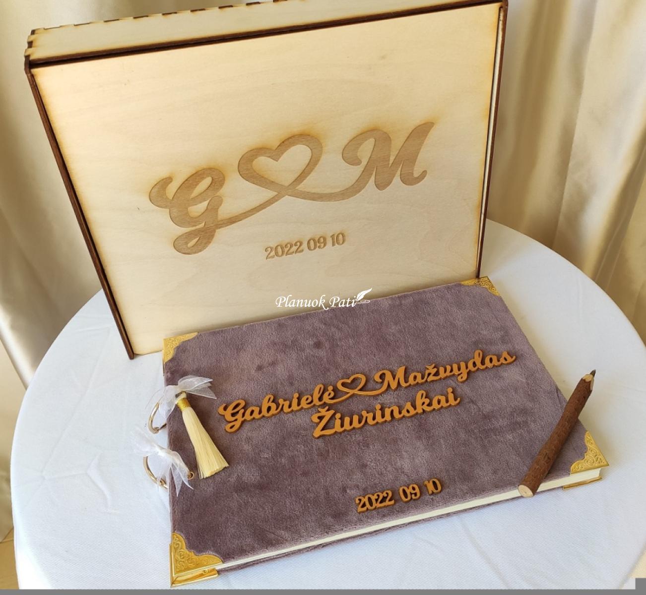 Vestuvinė palinkėjimų knyga Širdies Gija