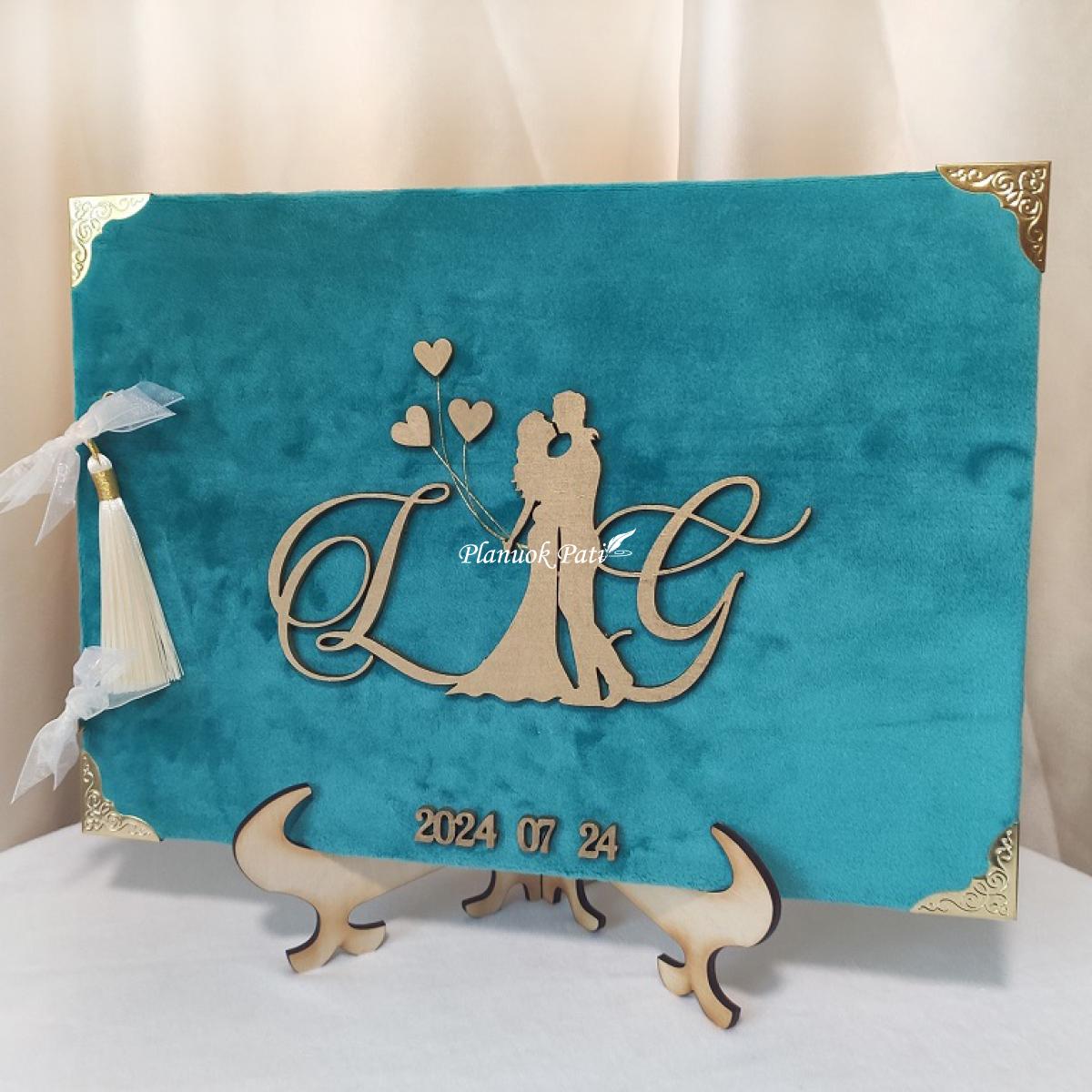 Vestuvių palinkėjimų knyga Mylimųjų siluetai