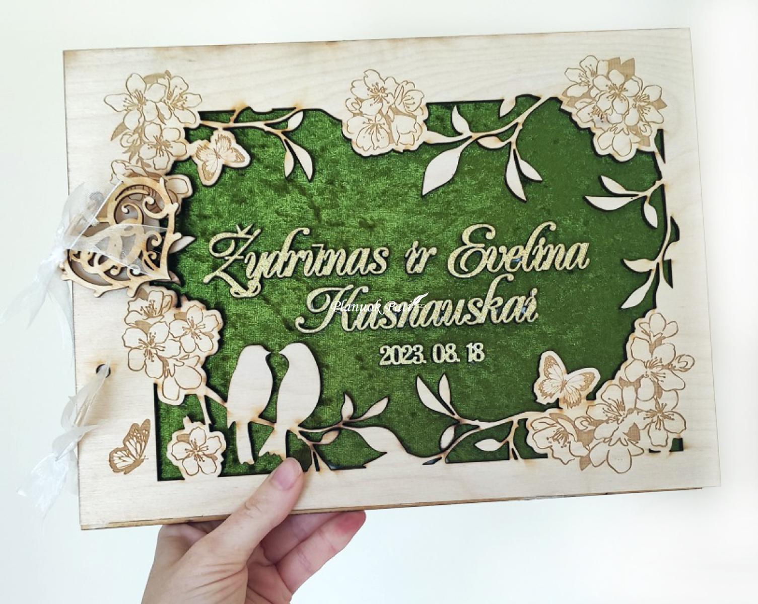 Vestuvių palinkėjimų knyga Paukščiai Žieduose