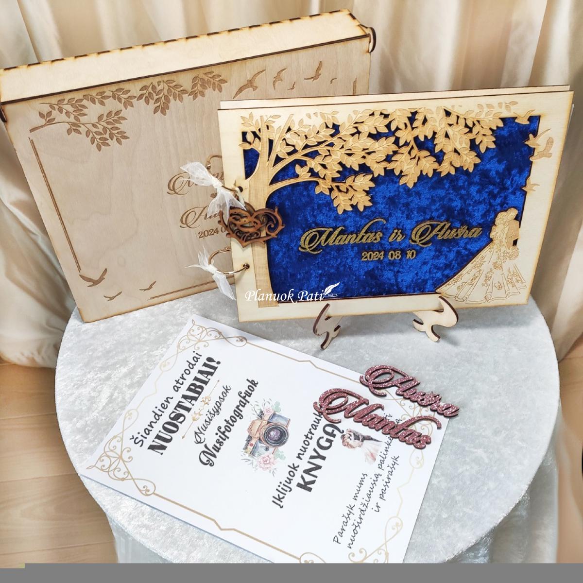 Vestuvių palinkėjimų albumas Įsimylėjėliai prie medžio